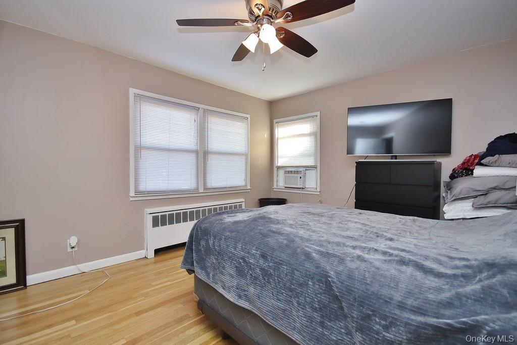 #9 photo, 423 Parkview View Avenue, Yonkers , NY 10710