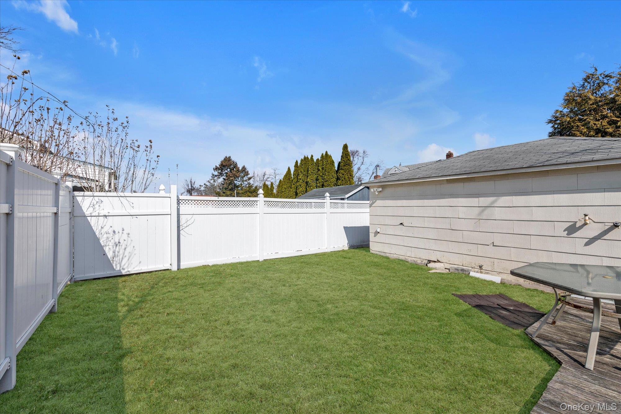 #16 photo, 2463 Lindy Road, নাসাউ কাউন্টি Westbury , NY 11590