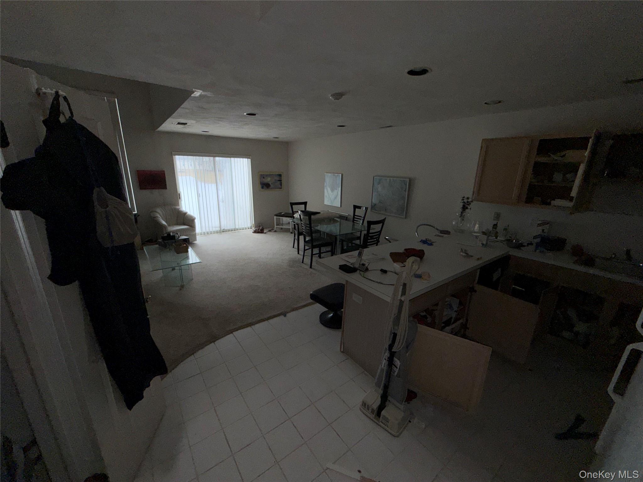 #5 photo, 32 Quail Court, Саффолк ‖ Manorville , NY 11949