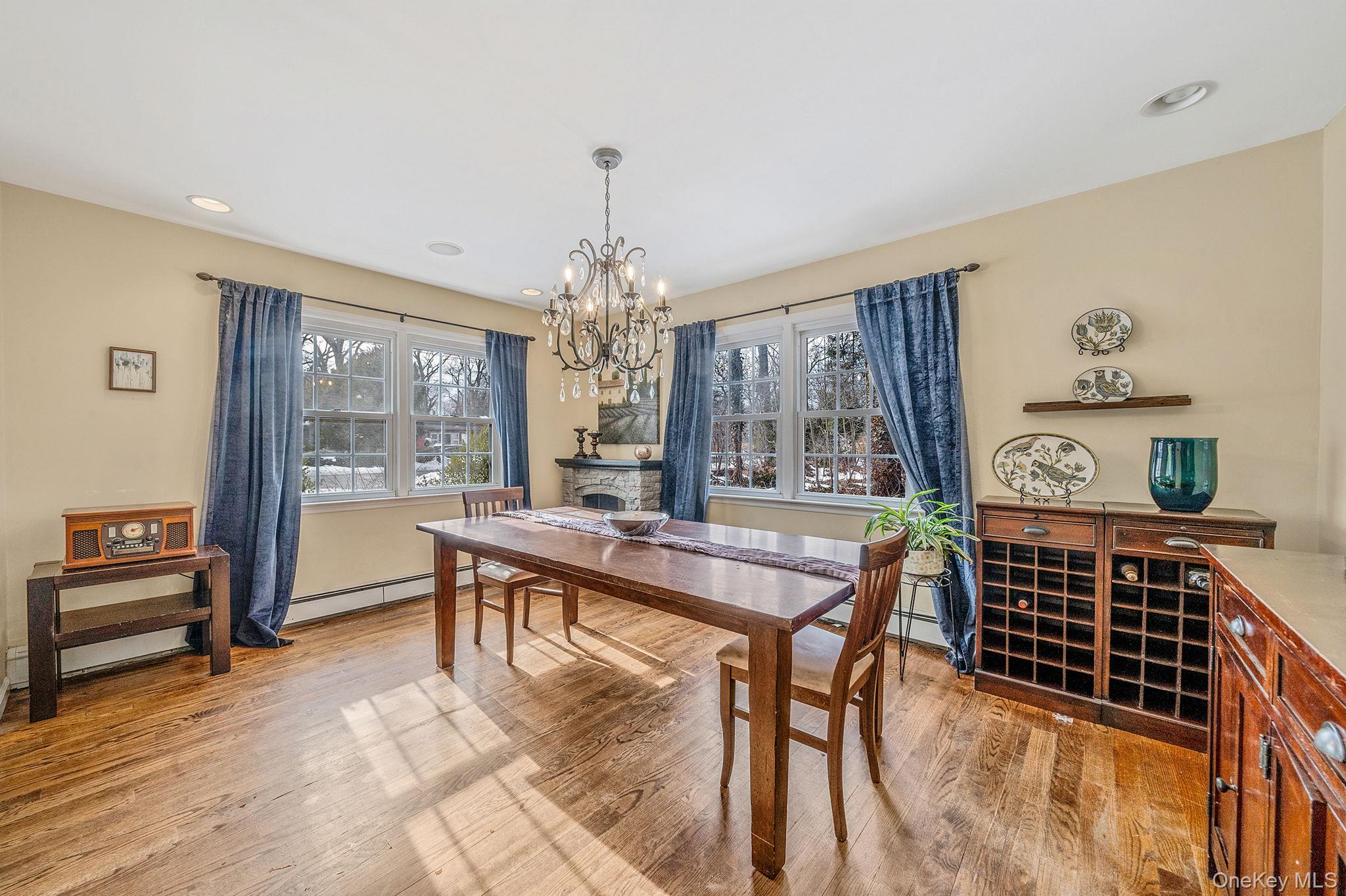 #5 photo, 52 Grant Street, Саффолк ‖ East Northport , NY 11731