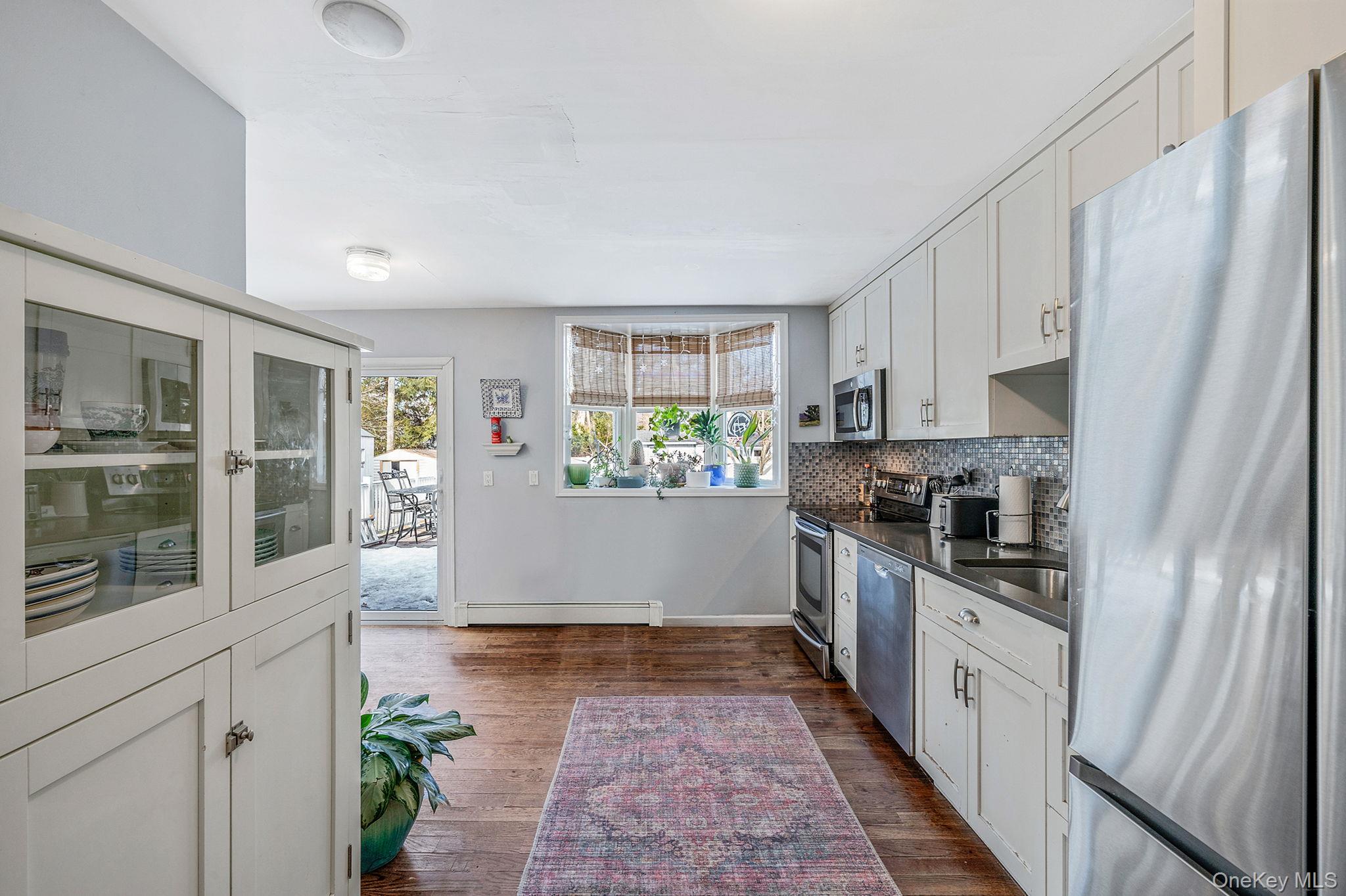 #6 photo, 52 Grant Street, Саффолк ‖ East Northport , NY 11731