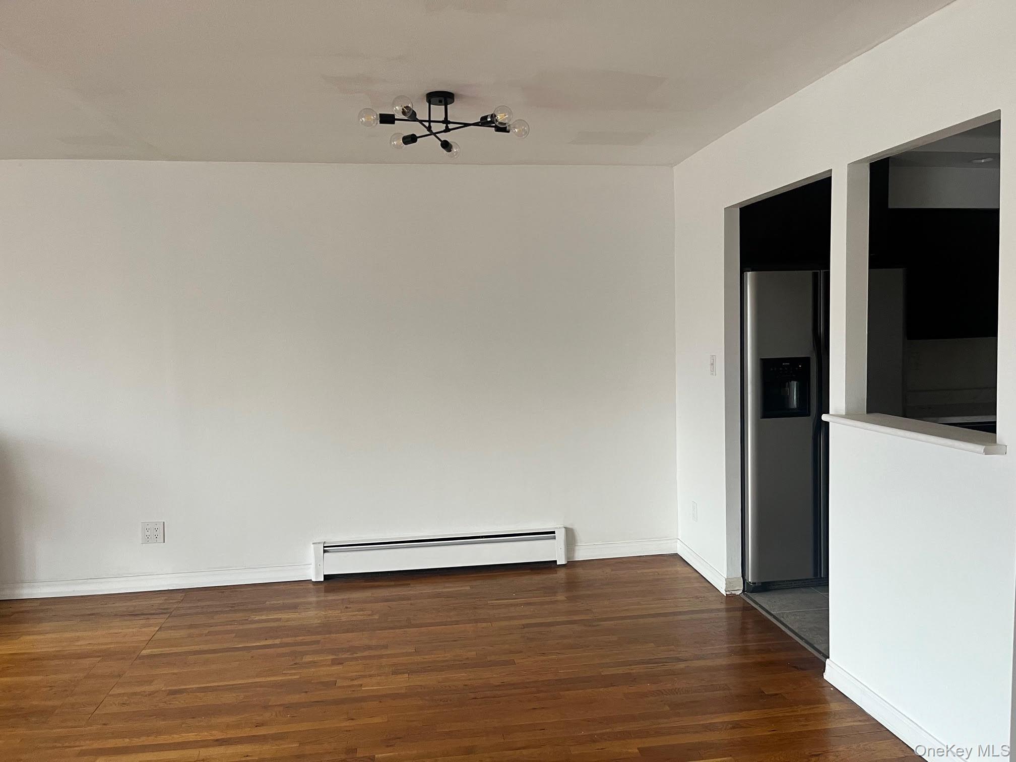 #15 photo, 6512 Maurice Avenue, קווינס Woodside , NY 11377