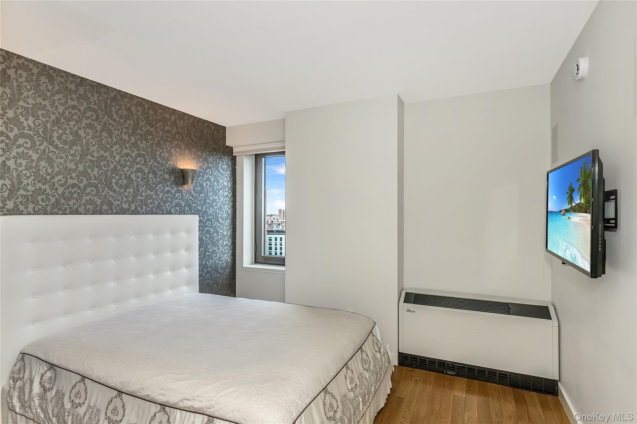 #16 photo, 39-16 Prince Street, Flushing , NY 11354