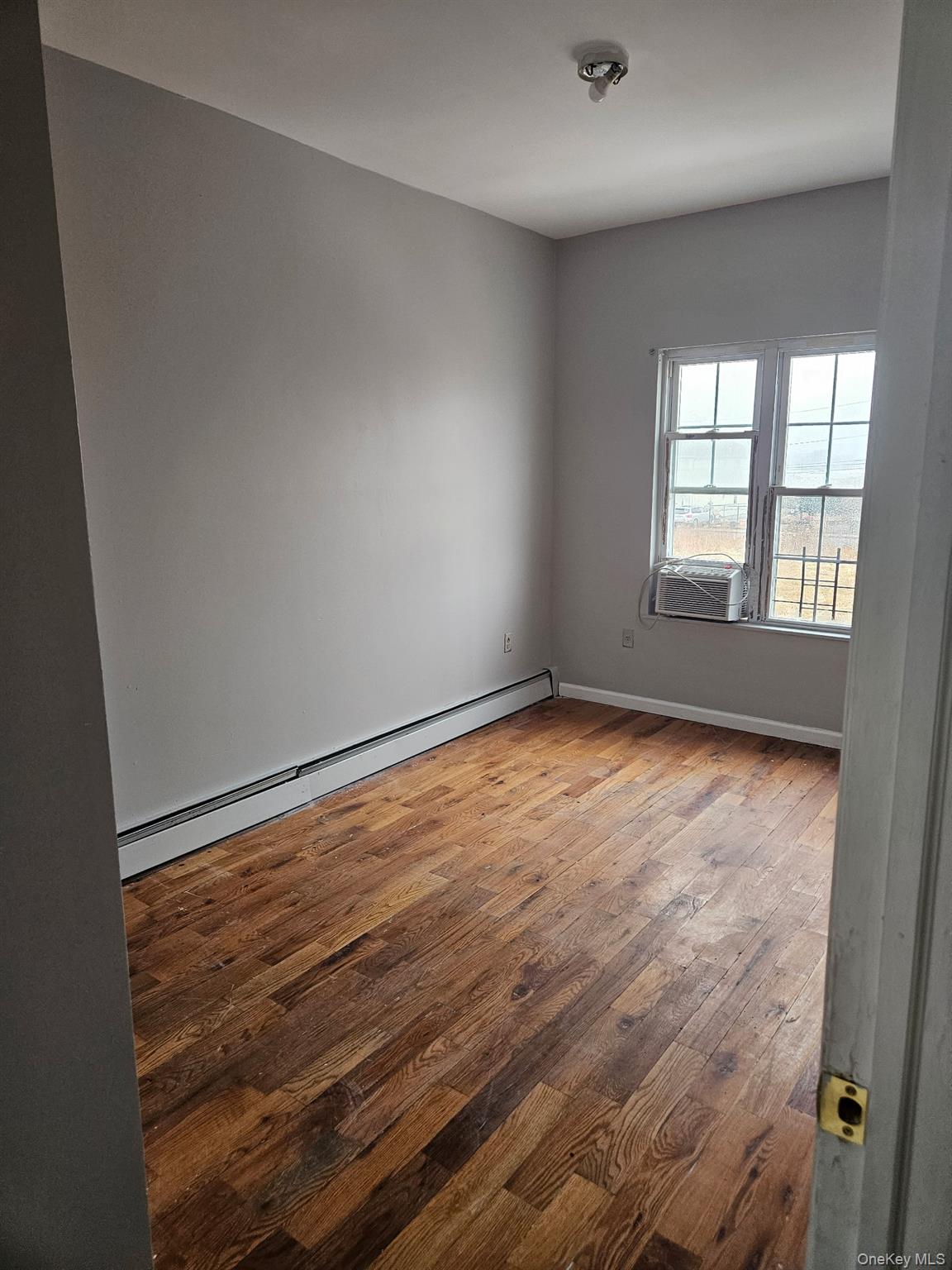 #2 photo, 484 Beach 44th Street, Far Rockaway , NY 11691