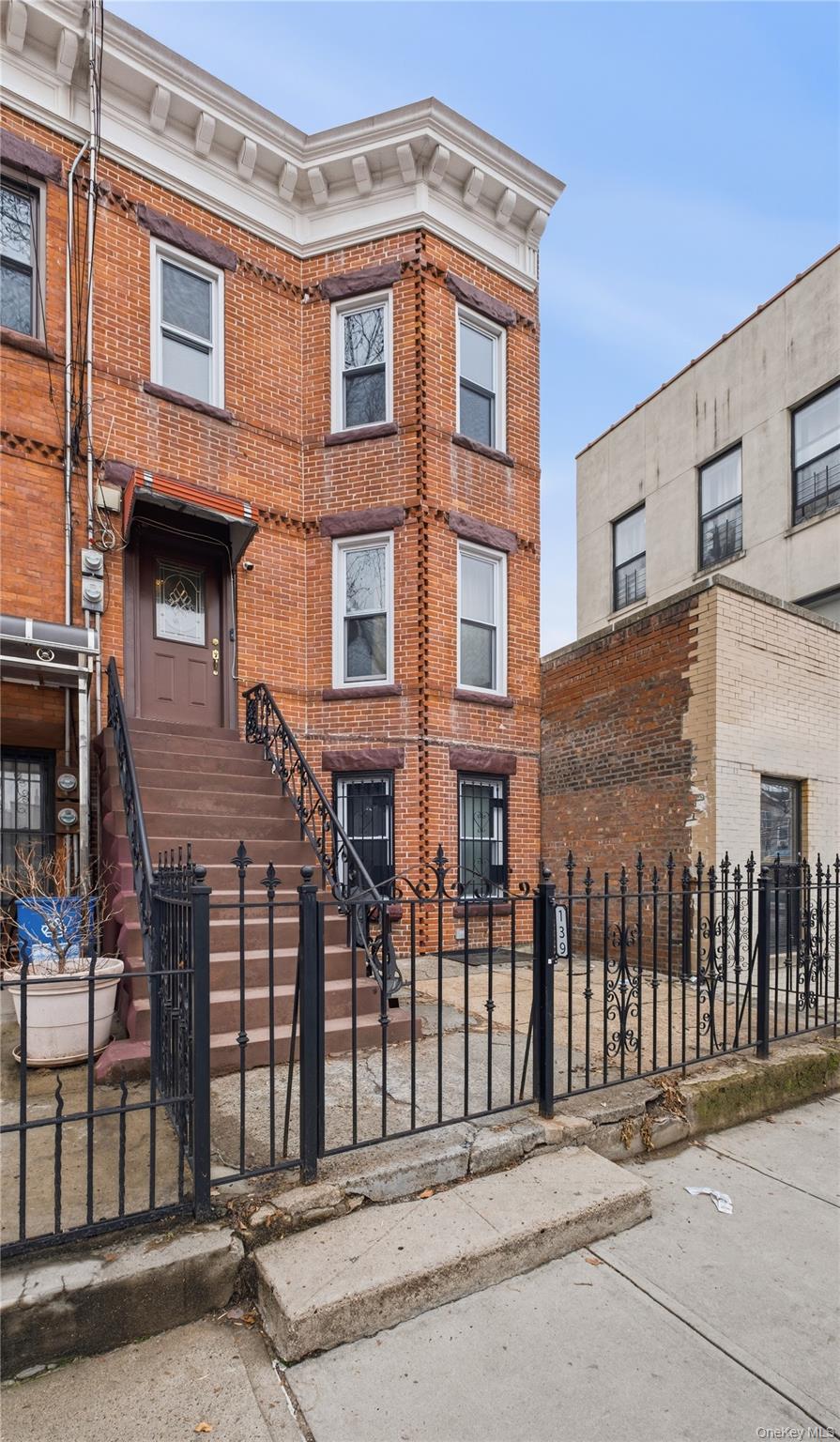 #2 photo, 139 Milford Street, Brooklyn , NY 11208