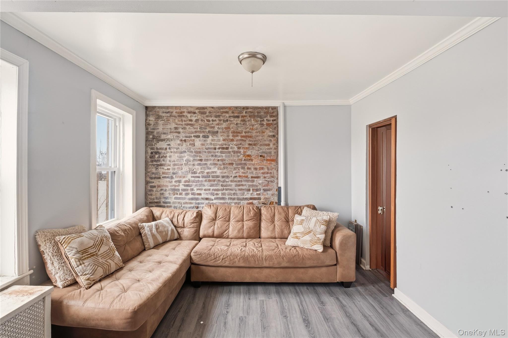 #3 photo, 139 Milford Street, Brooklyn , NY 11208