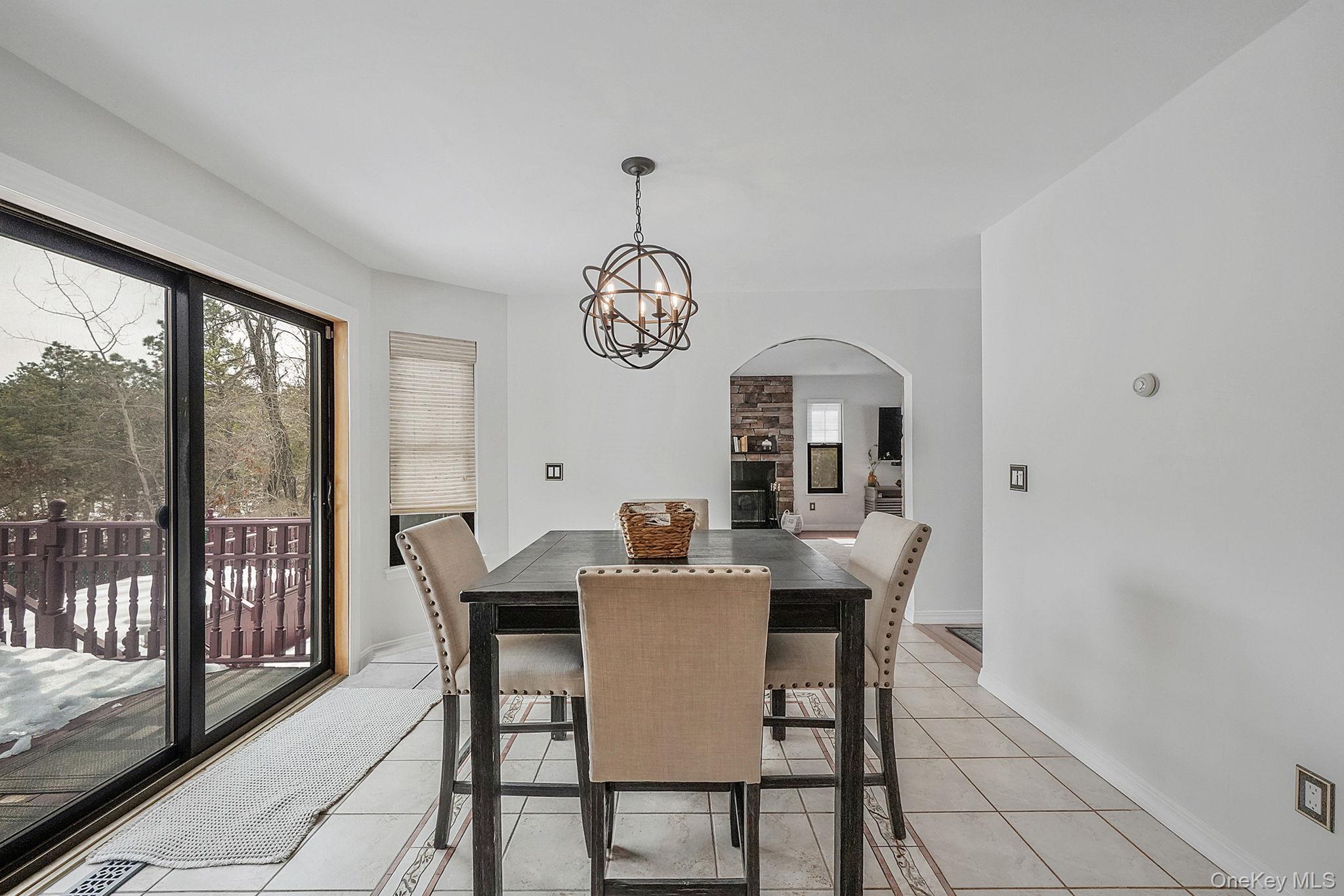 #14 photo, 19 Lindsey Place, Holbrook , NY 11741