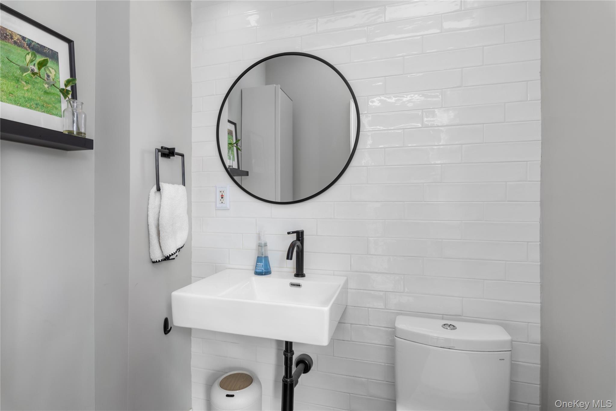 #9 photo, 5 Emmet Place, हिक्सविले Hicksville , NY 11801