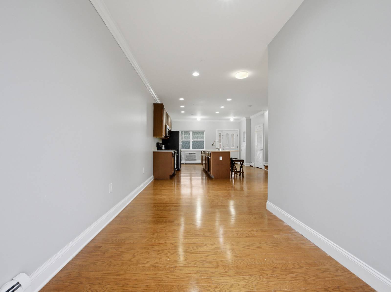 #5 photo, 116 Horizon Ln, Bronx , NY 10473