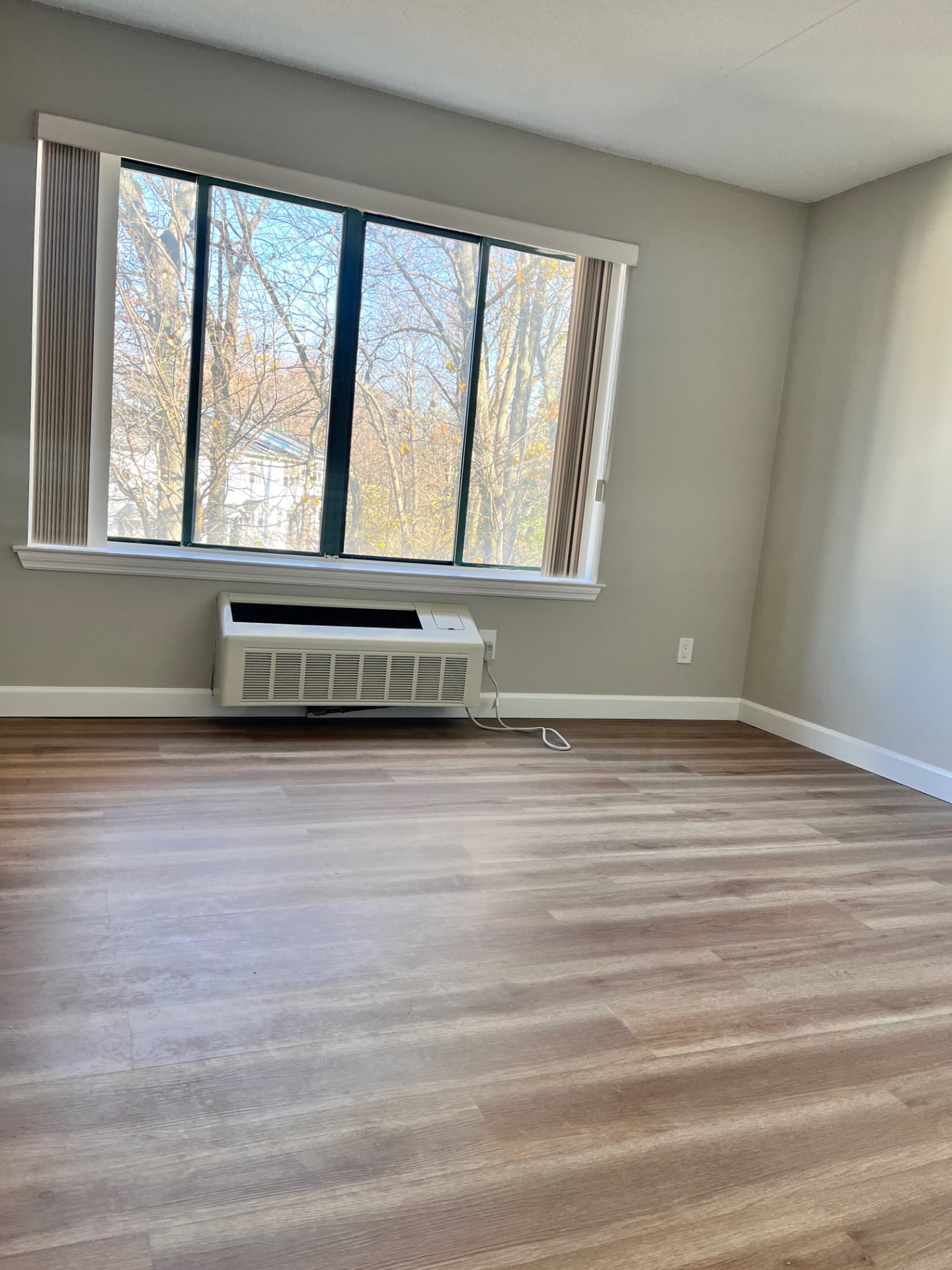 #13 photo, 171 Wellington Ct, #3F, स्टेटन द्वीप Staten Island , NY 10314