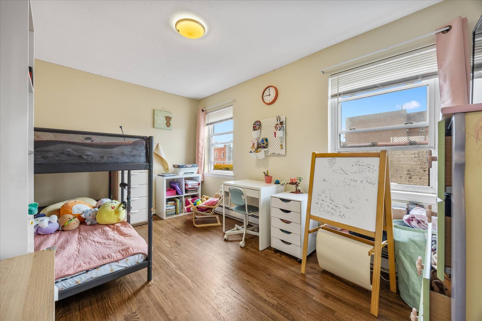 #28 photo, 2504 42nd street, astoria , NY 11103