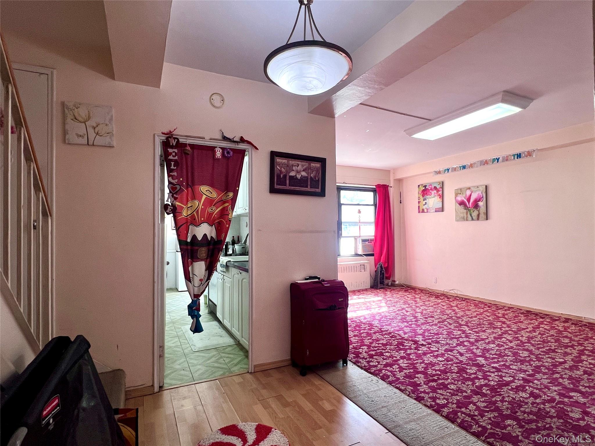 #6 photo, 9960 63rd Road, Куинс ‖ Rego Park , NY 11374