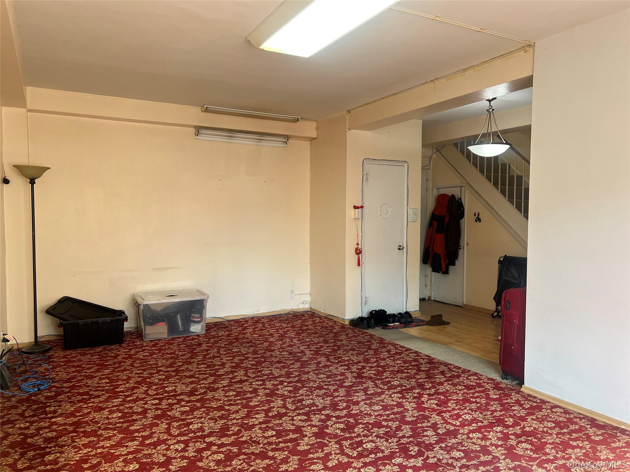 #8 photo, 9960 63rd Road, Куинс ‖ Rego Park , NY 11374