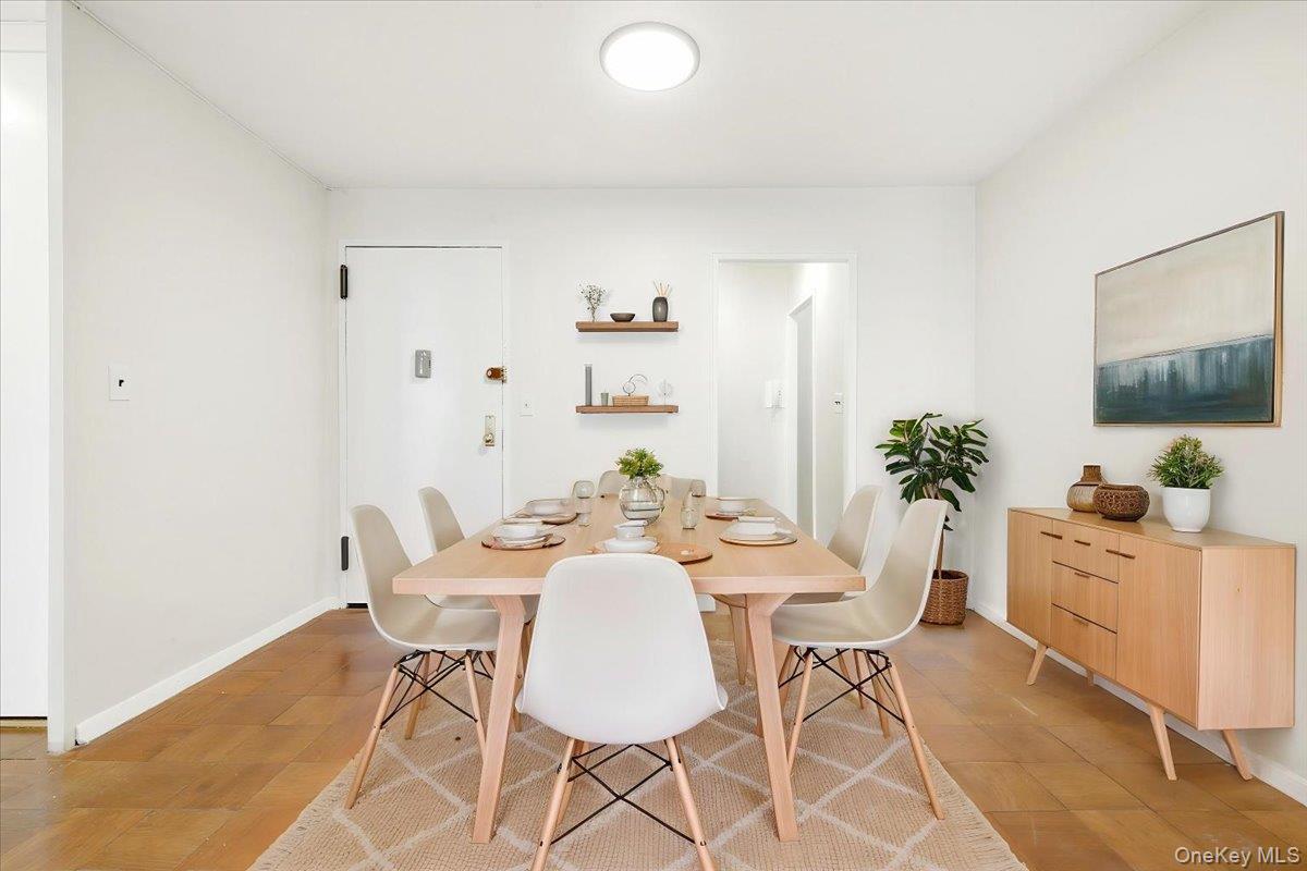 #5 photo, 70-25 Yellowstone Boulevard, Forest Hills , NY 11375