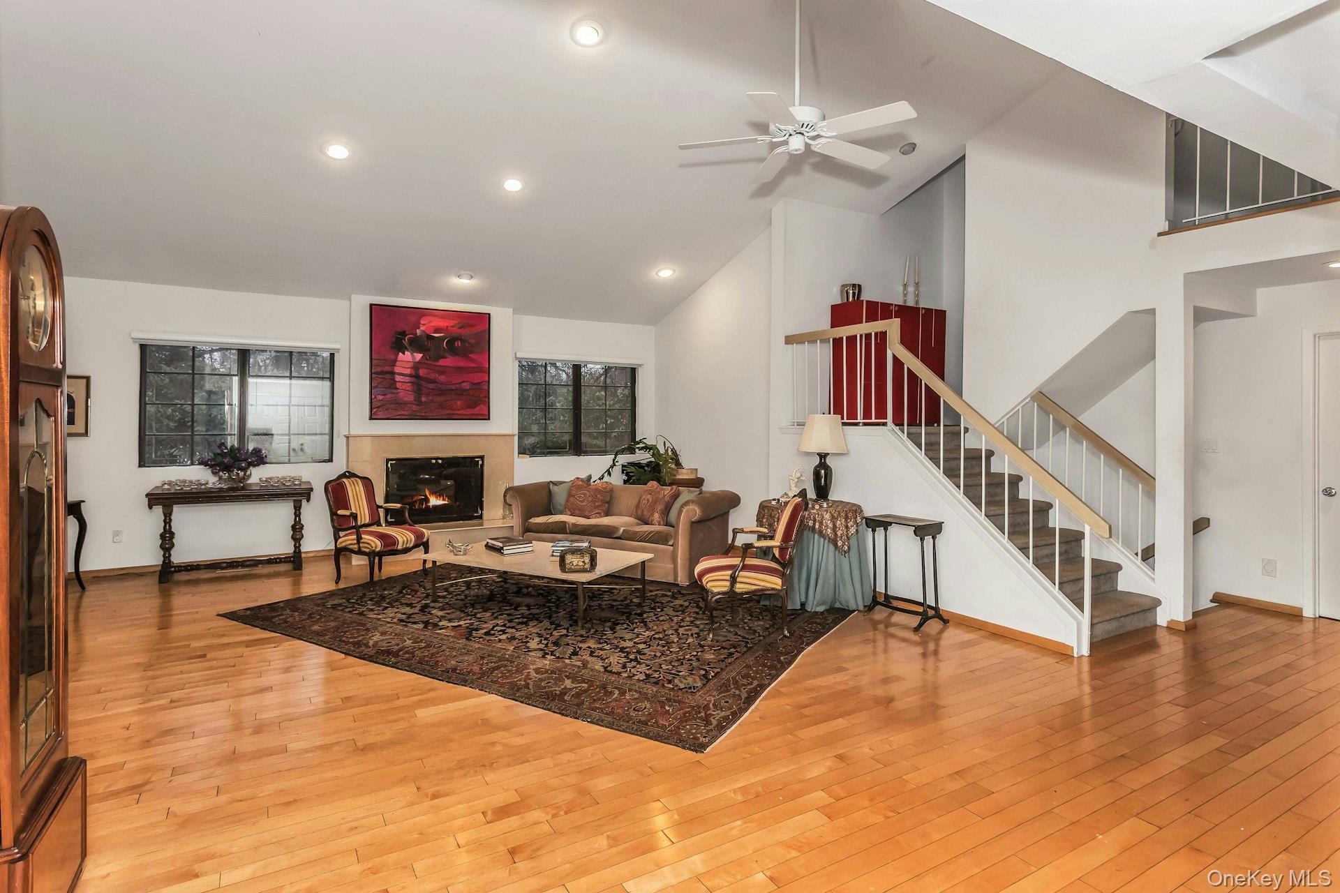 #4 photo, 232 Linnet Court, Нассау ‖ Manhasset , NY 11030