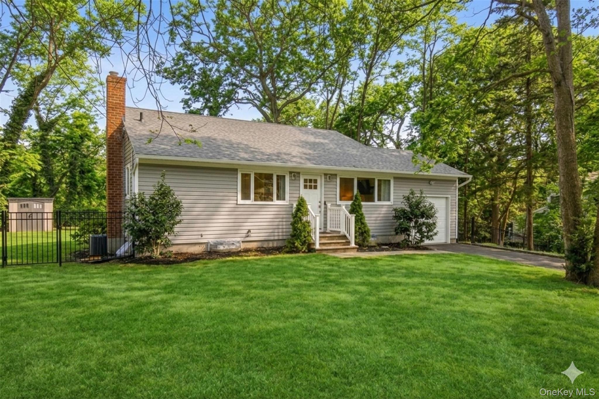 #1 photo, 23 Gay Lore Drive, Huntington , NY 11743