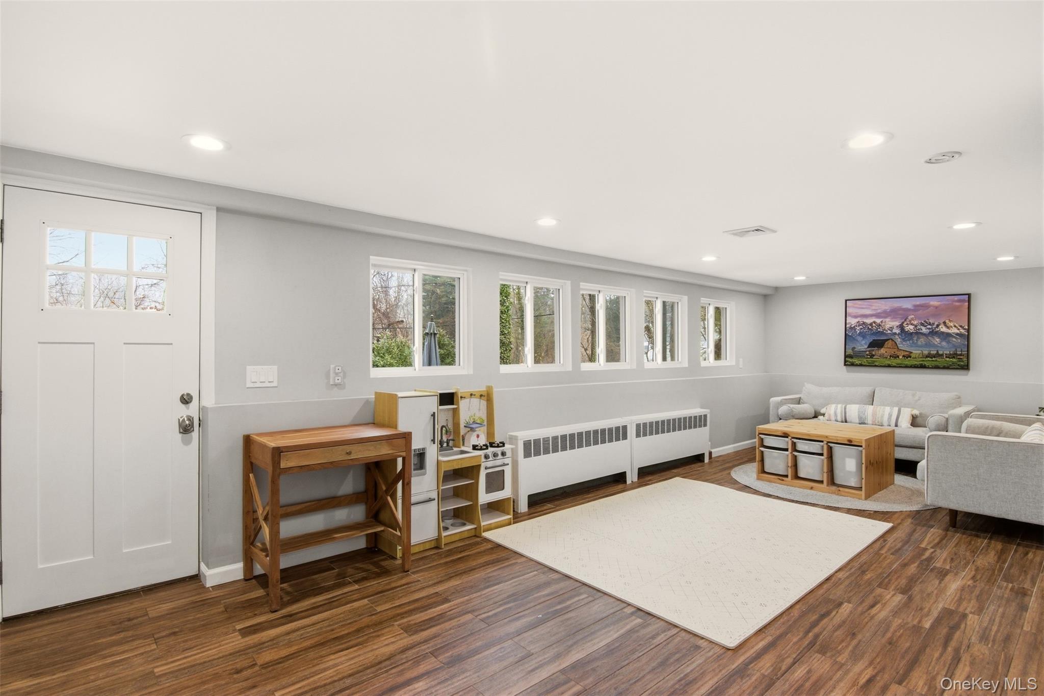 #12 photo, 23 Gay Lore Drive, Huntington , NY 11743