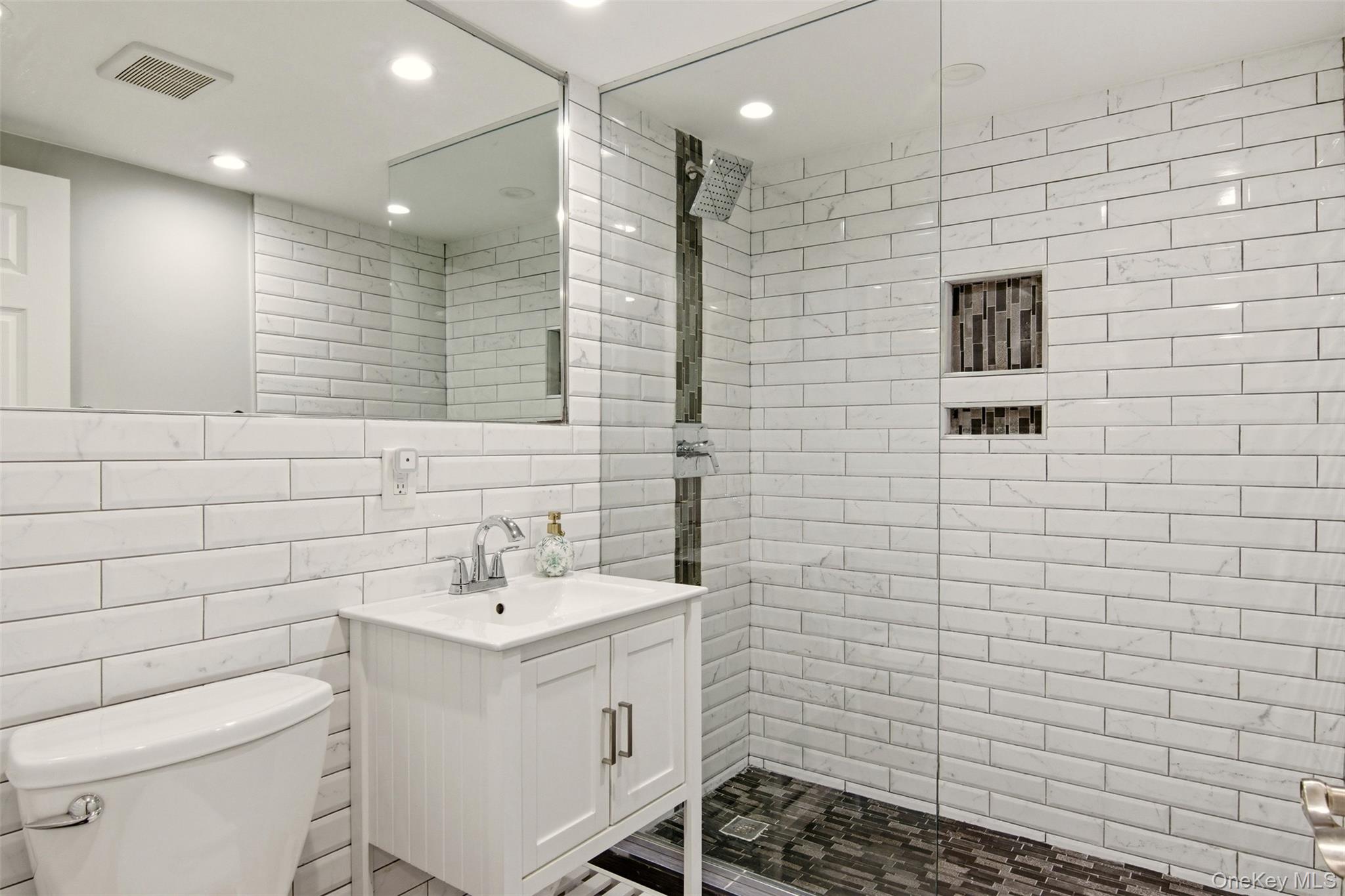 #14 photo, 23 Gay Lore Drive, Huntington , NY 11743