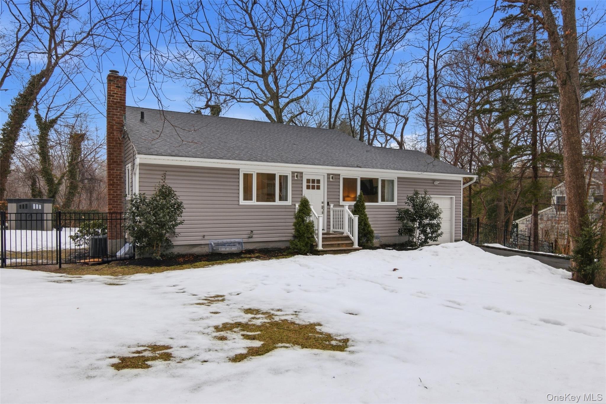 #2 photo, 23 Gay Lore Drive, Huntington , NY 11743