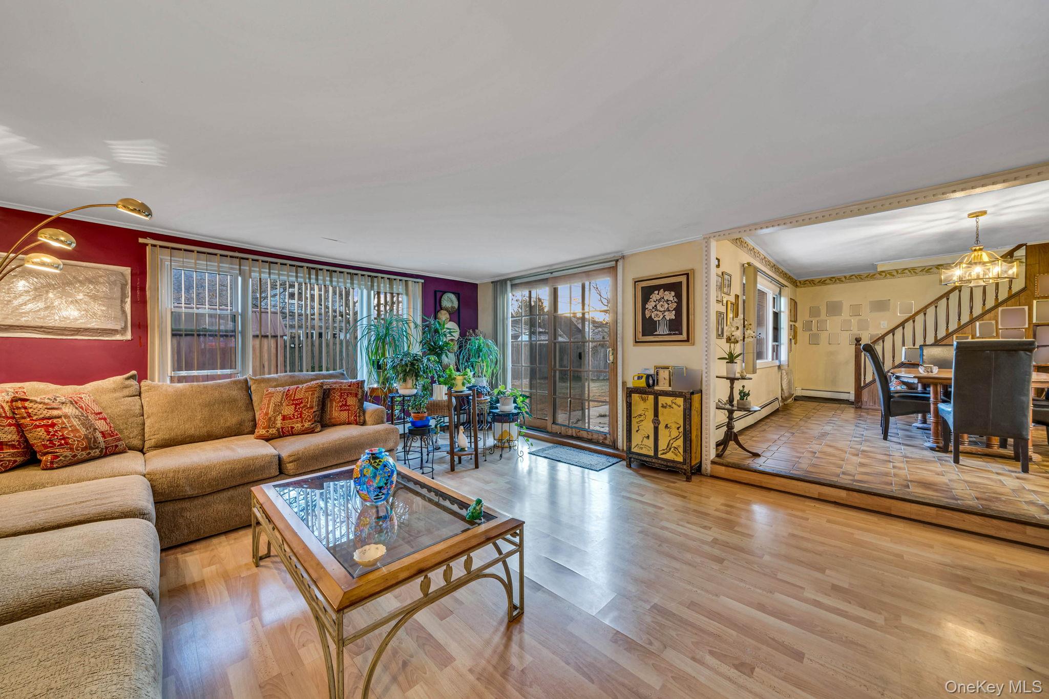 #18 photo, 22 Bayberry Lane, Levittown , NY 11756