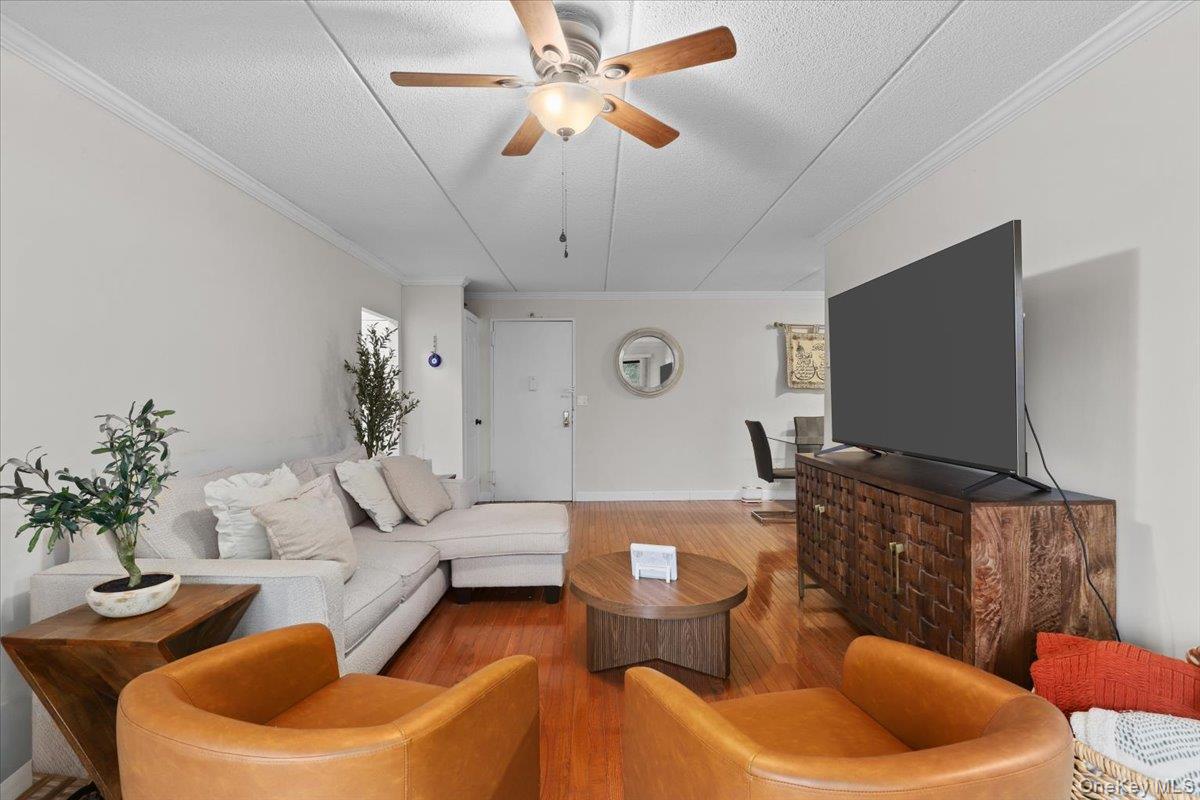 #10 photo, 130 Colonial Parkway, Yonkers , NY 10710