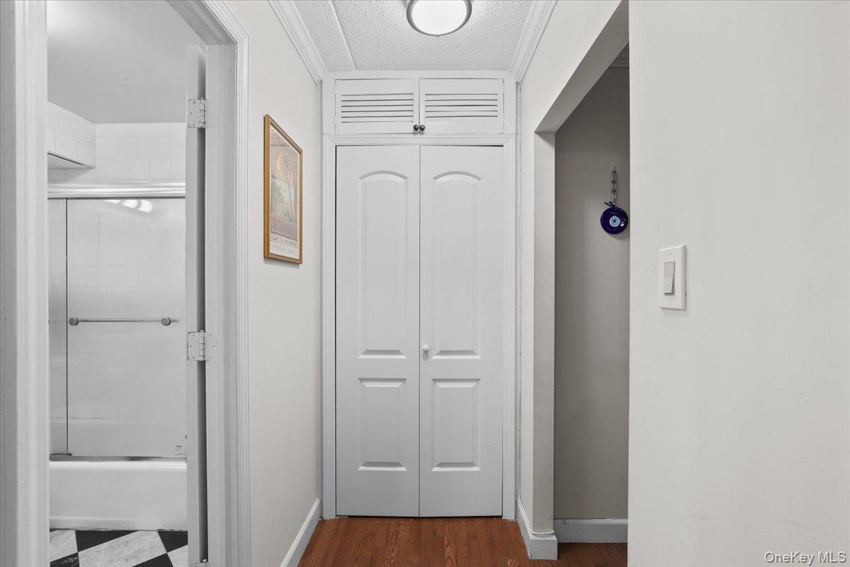 #16 photo, 130 Colonial Parkway, Yonkers , NY 10710