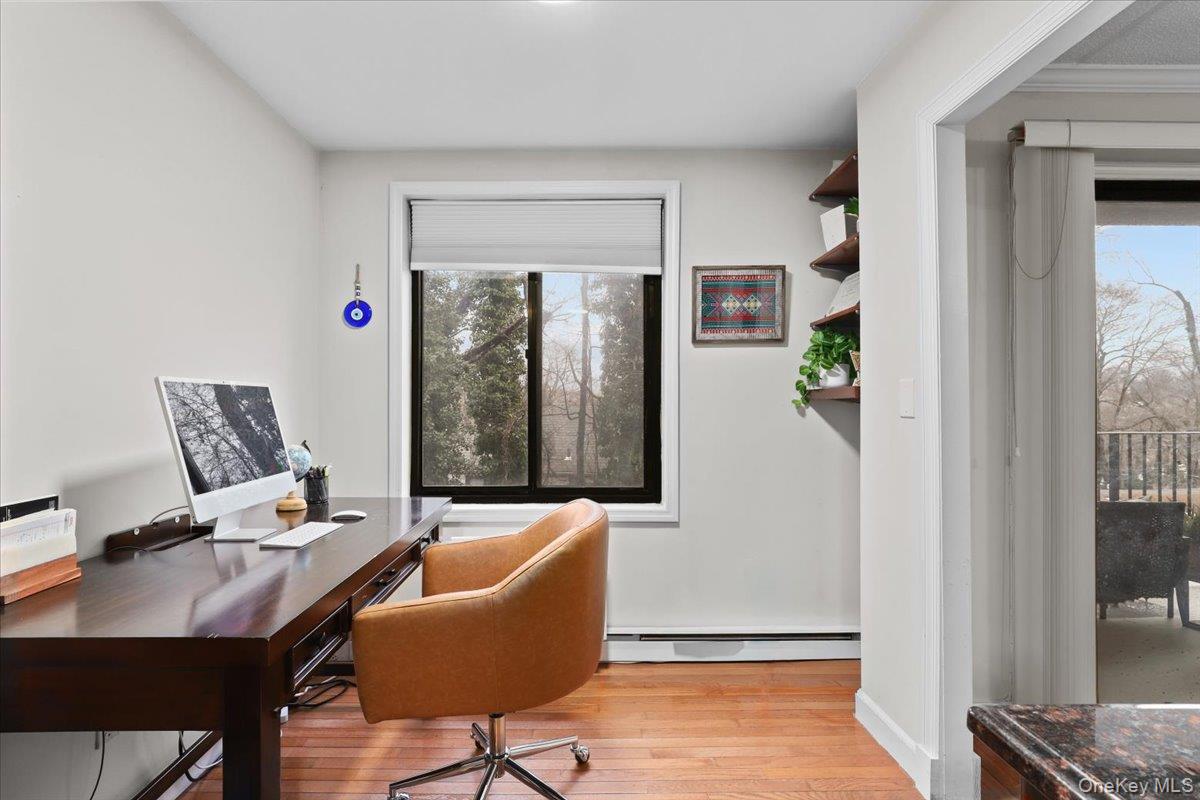 #6 photo, 130 Colonial Parkway, Yonkers , NY 10710