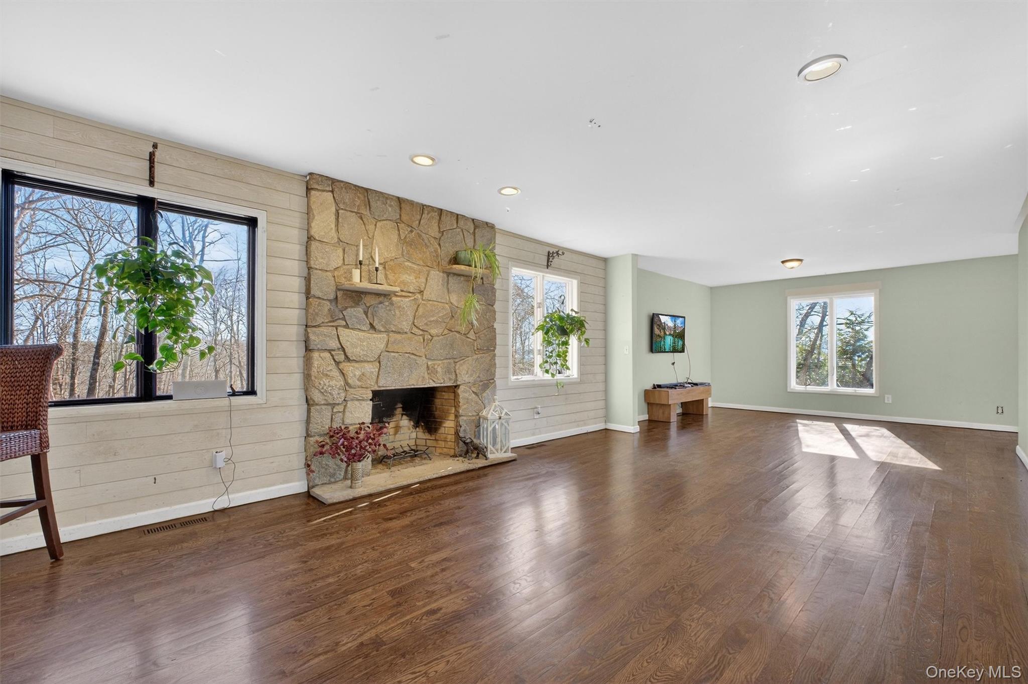 #18 photo, 57 Innsbruck Boulevard, 紐約州 Hopewell Junction , NY 12533