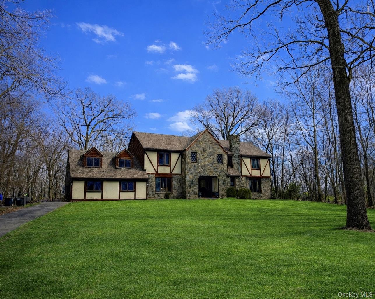 #4 photo, 57 Innsbruck Boulevard, Hopewell Junction , NY 12533