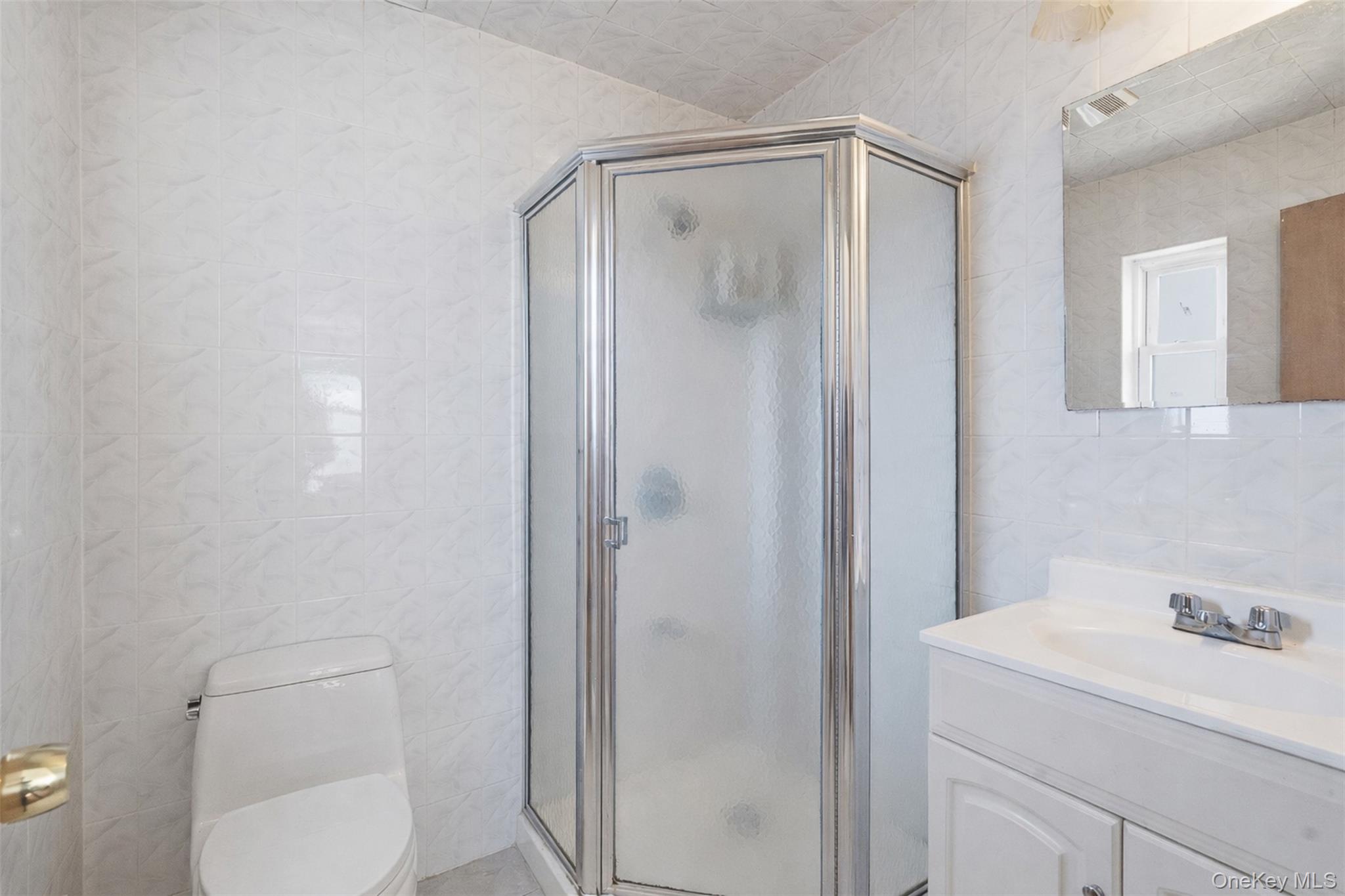 #16 photo, 103 Midland Terrace, Yonkers , NY 10704