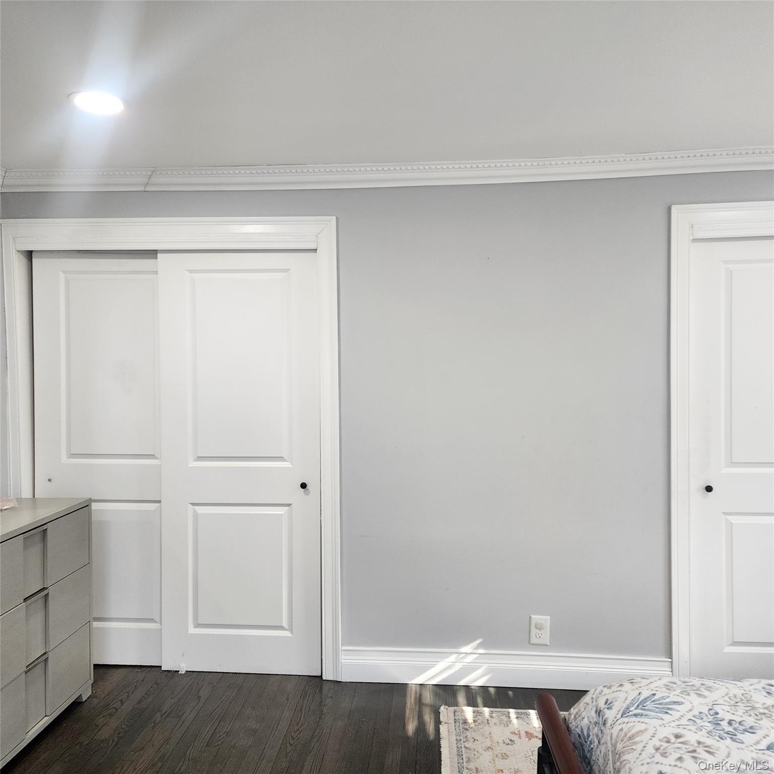 #13 photo, 1090 Midland Avenue, ब्रोंक्स Bronxville , NY 10708