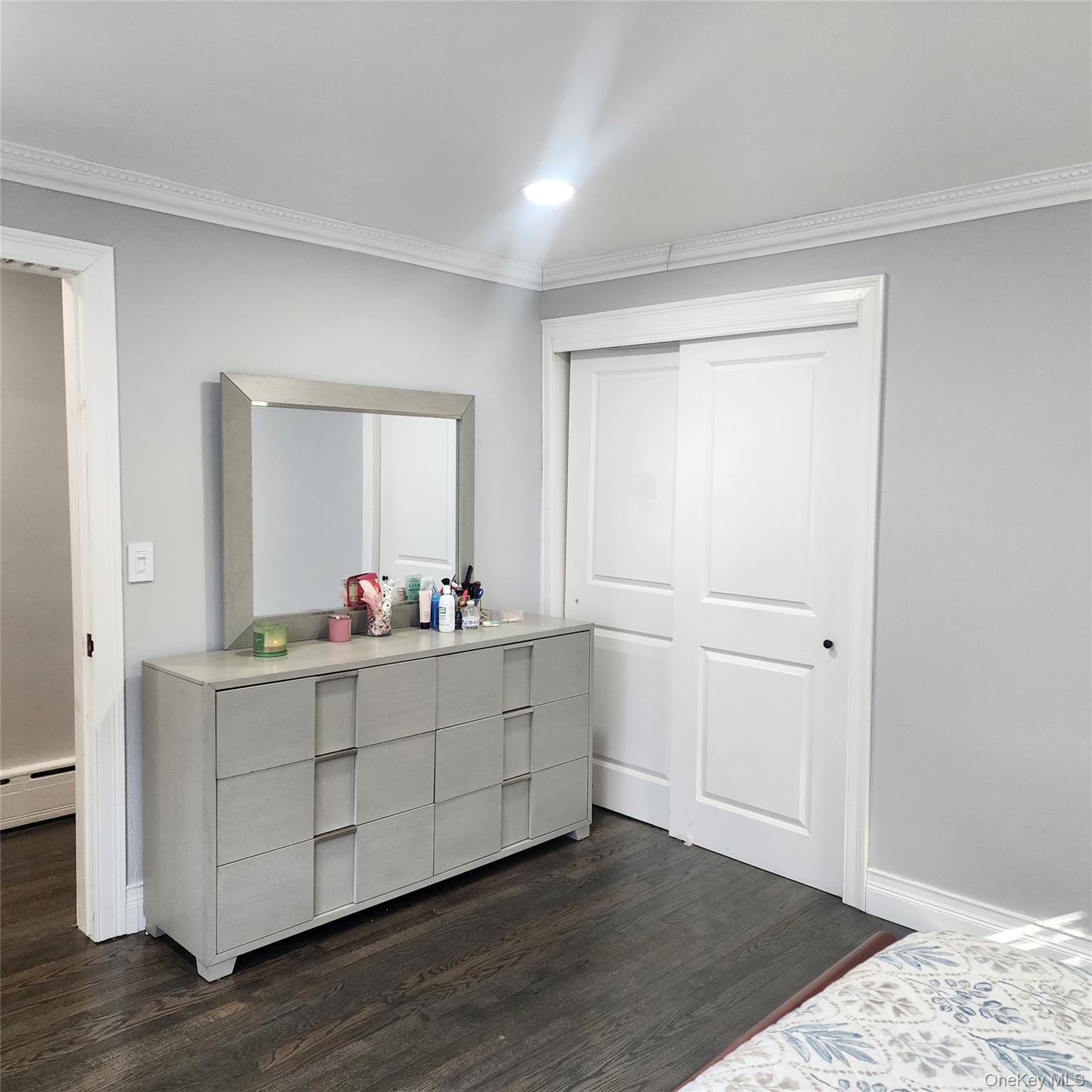 #15 photo, 1090 Midland Avenue, ब्रोंक्स Bronxville , NY 10708