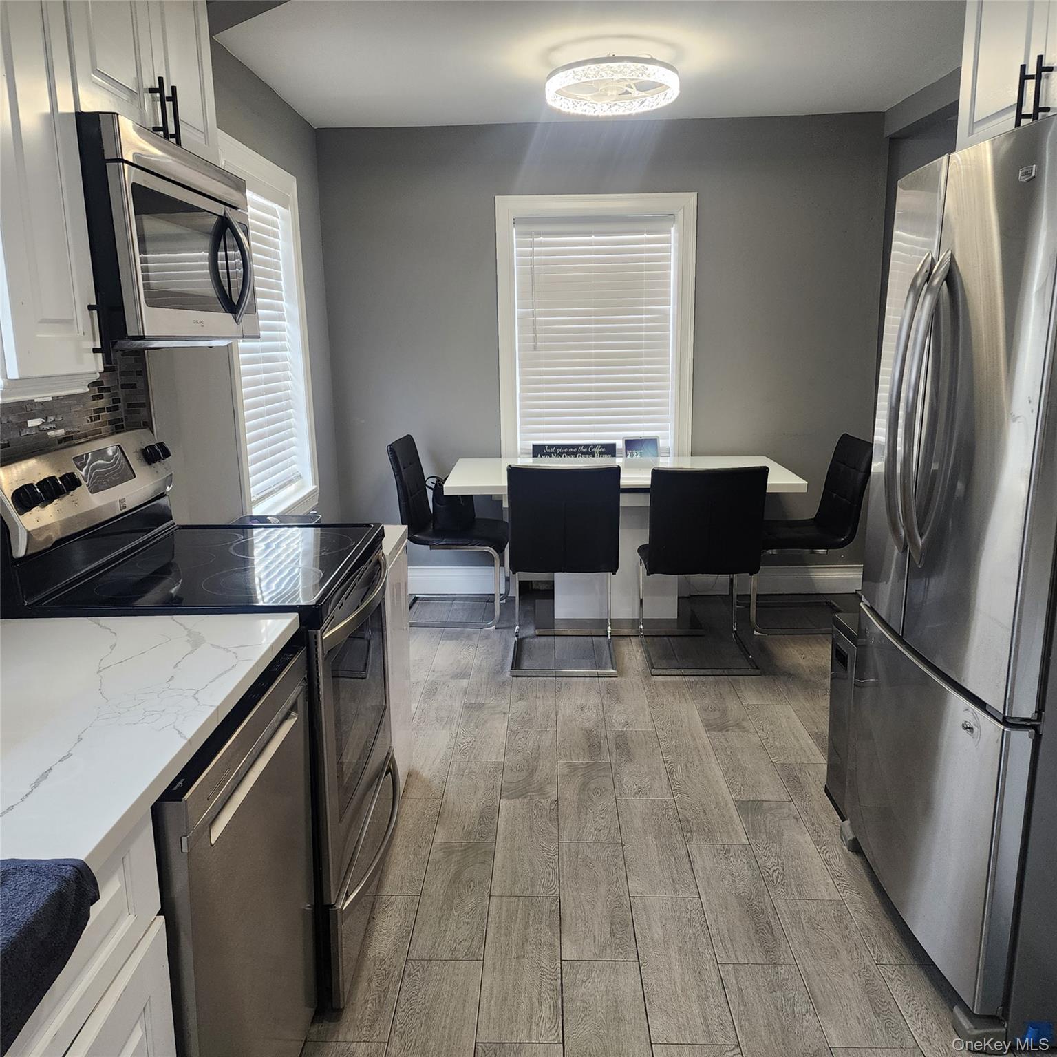 #9 photo, 1090 Midland Avenue, ब्रोंक्स Bronxville , NY 10708