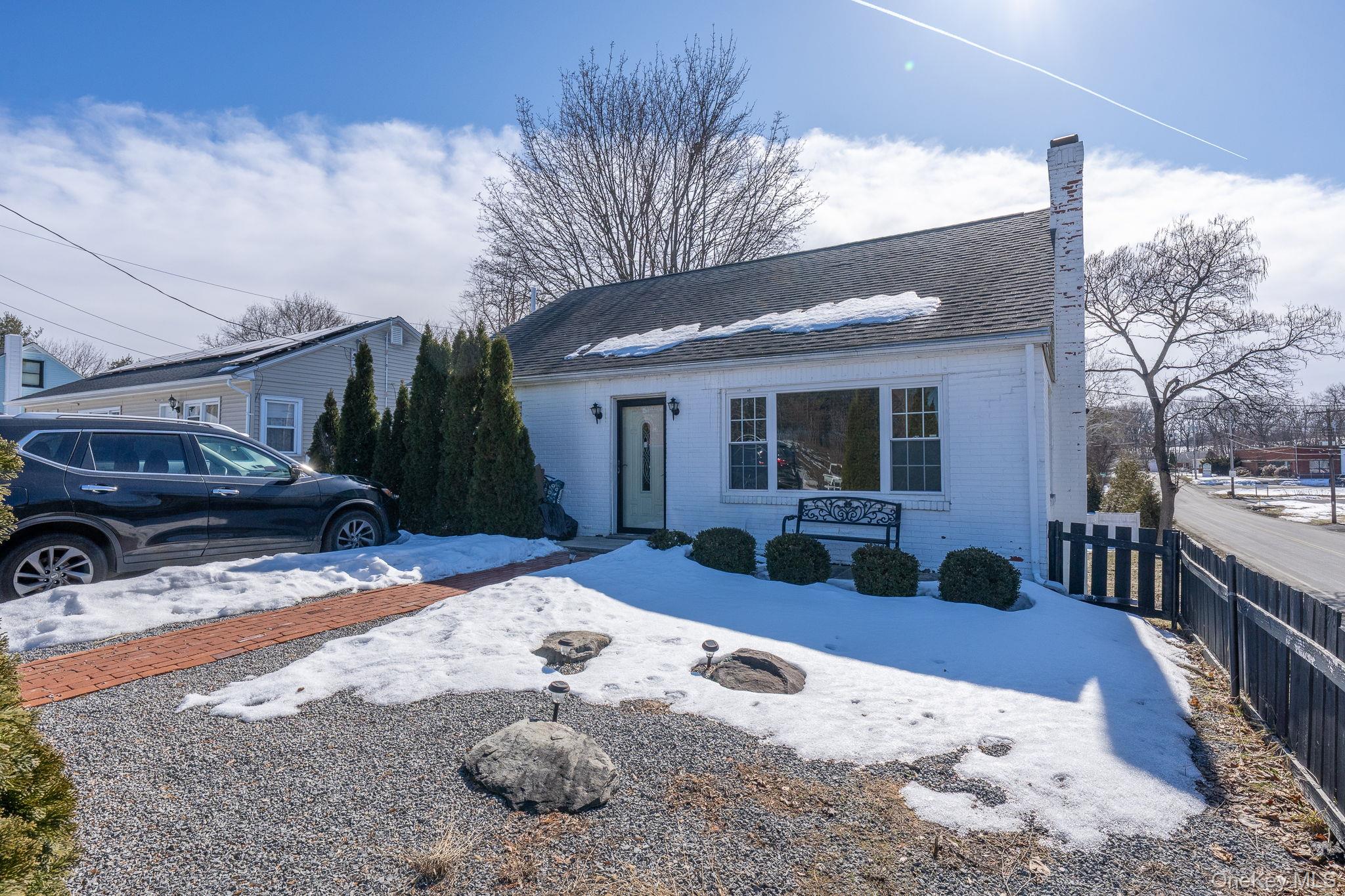 #2 photo, 27 Walnut Street, New Windsor , NY 12553