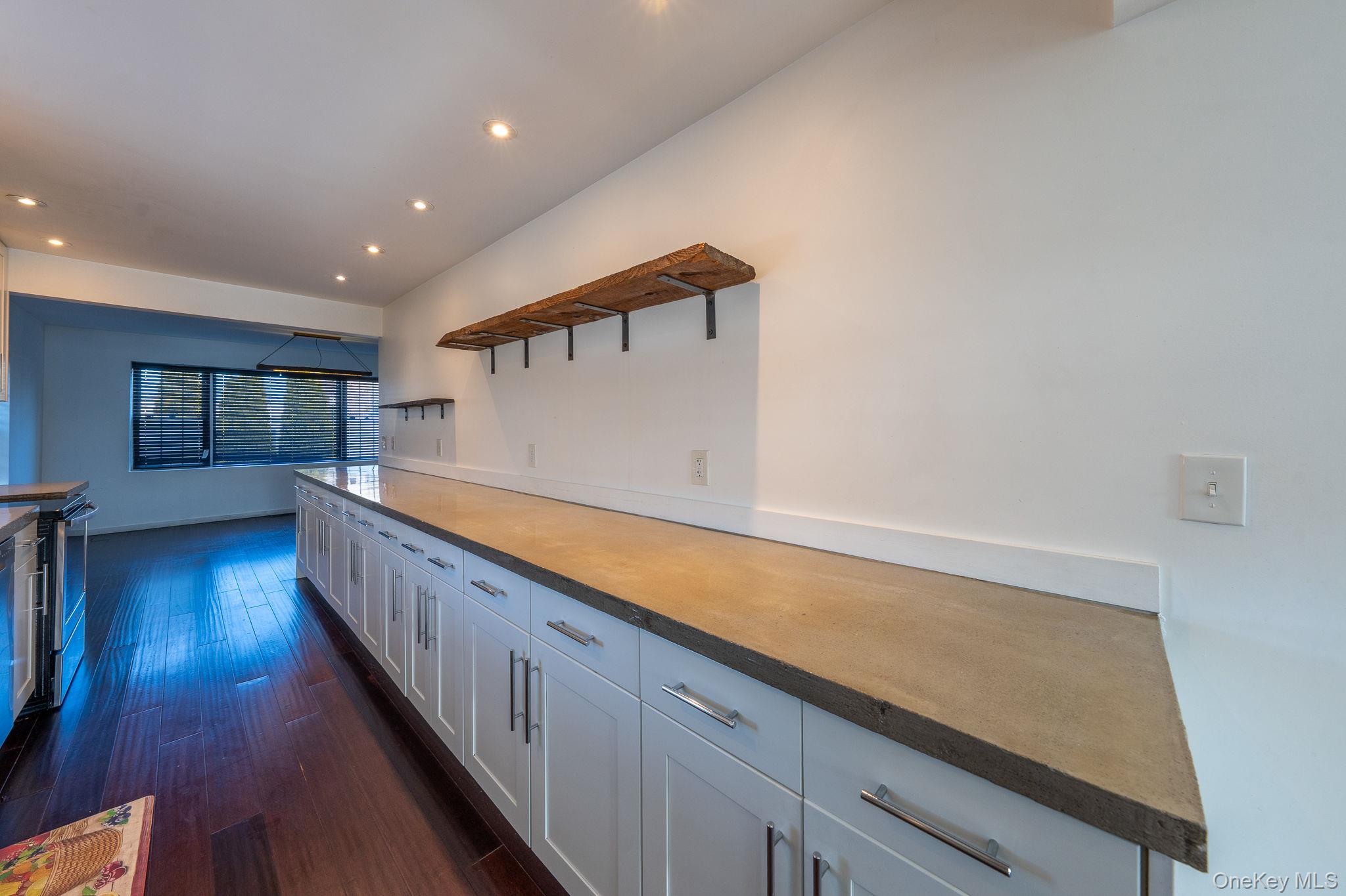 #9 photo, 27 Walnut Street, New Windsor , NY 12553