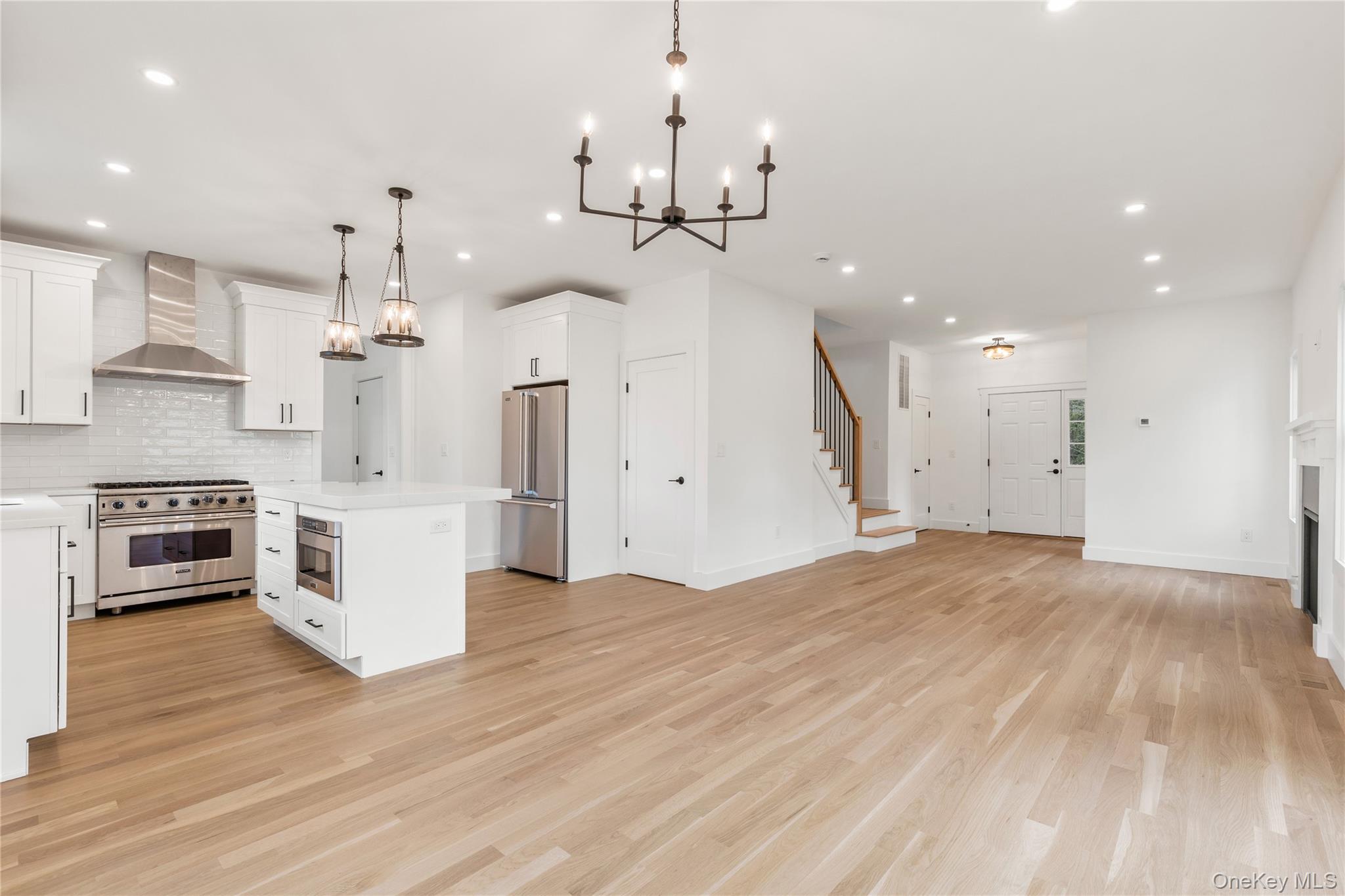 #2 photo, 194 Nelson Avenue, Harrison , NY 10528