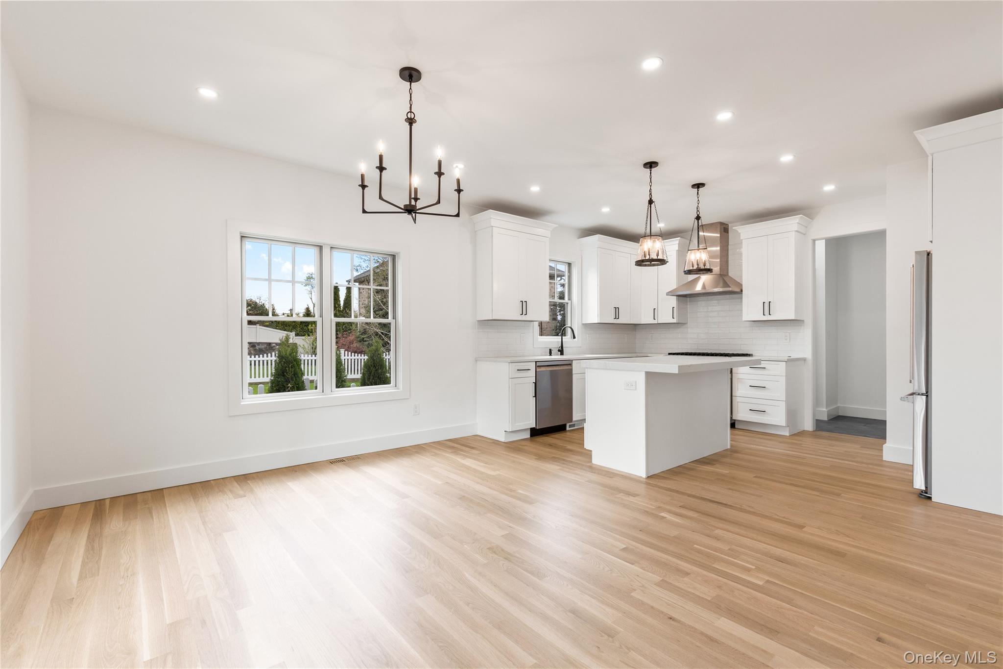 #4 photo, 194 Nelson Avenue, Harrison , NY 10528