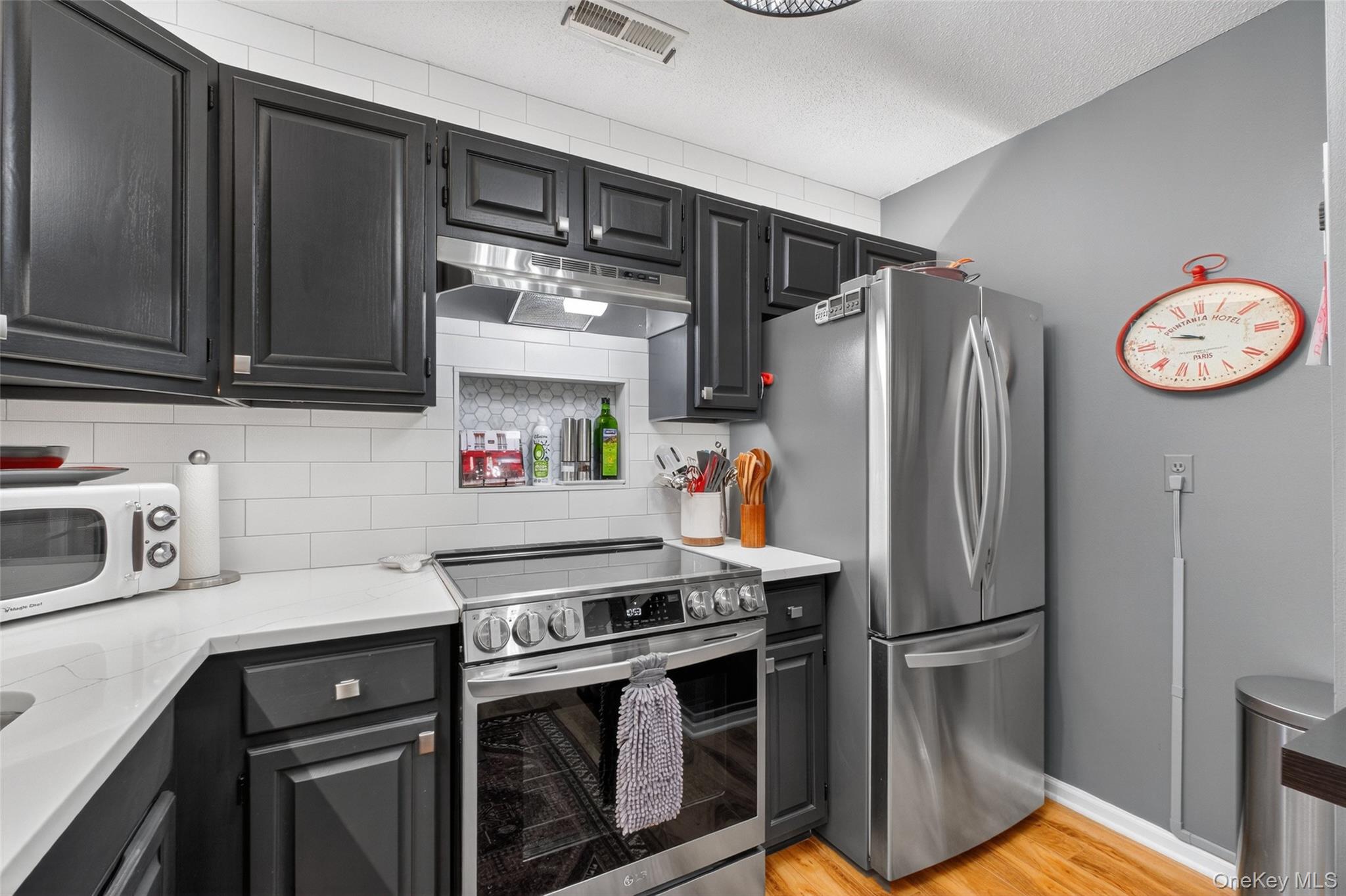 #16 photo, 702 Autumn Lane, Brewster , NY 10509