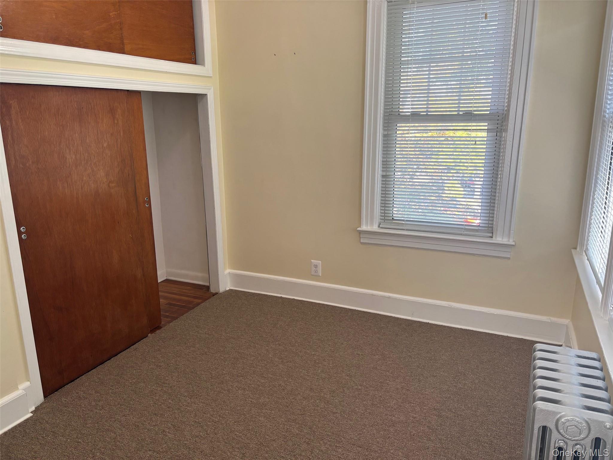 #7 photo, 612 College Place, कॉलेज पॉइंट College Point , NY 11356