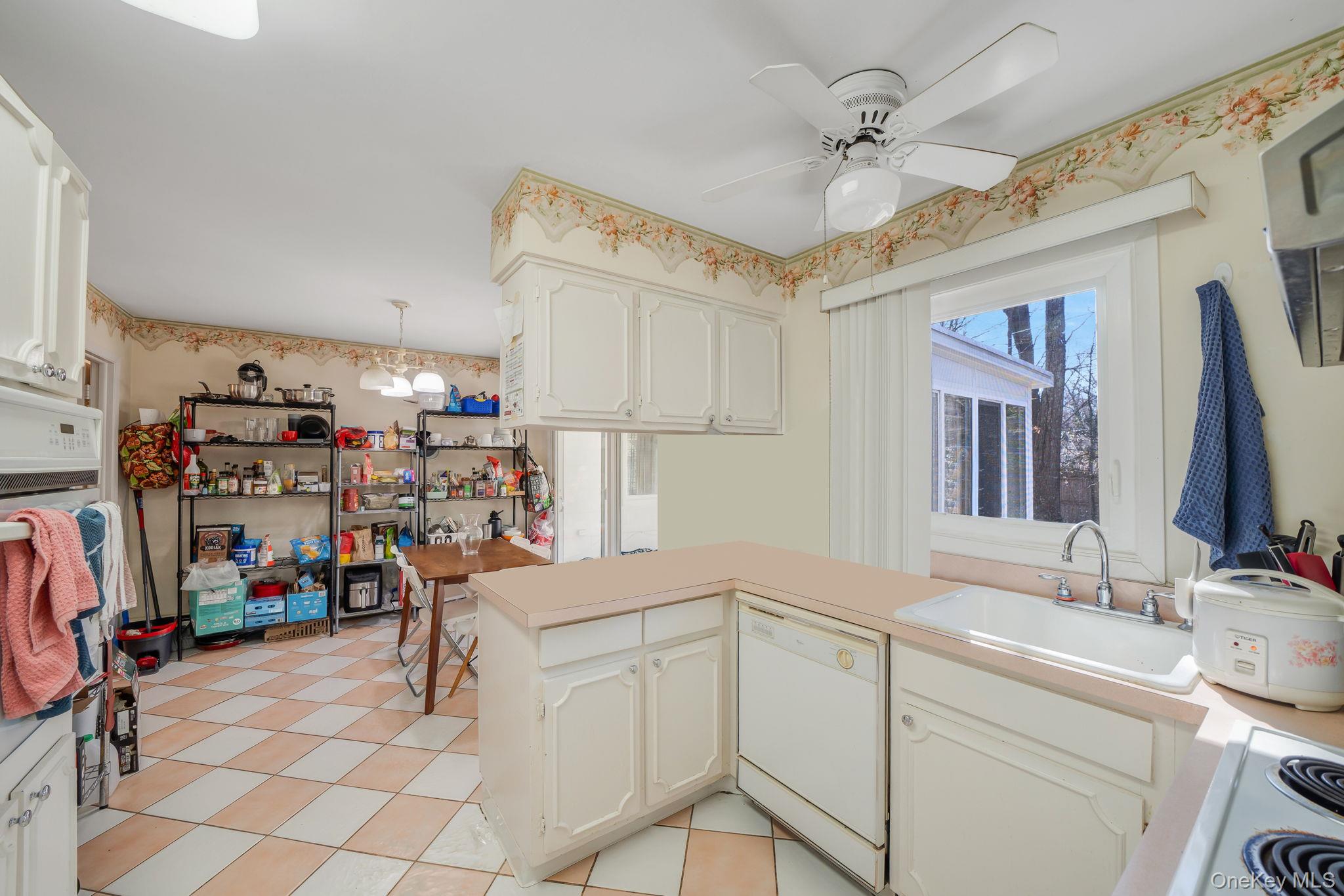 #13 photo, 22 Bucknell Lane, Stony Brook , NY 11790