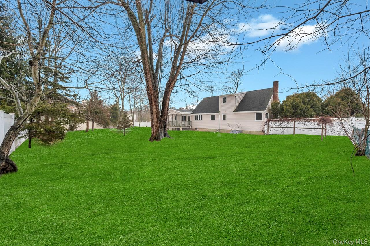 #10 photo, 105 Browns Road, Саффолк ‖ Nesconset , NY 11767