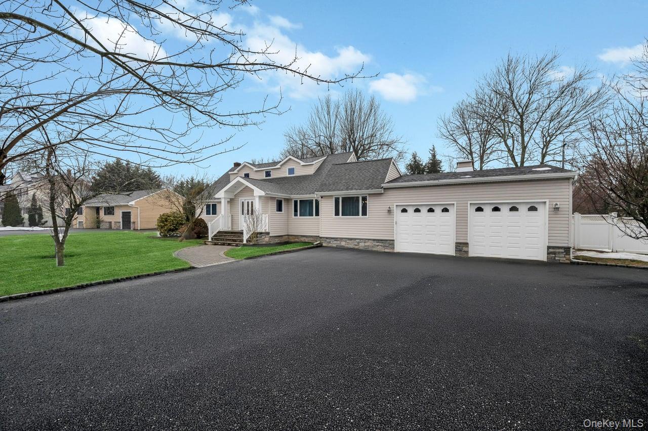 #7 photo, 105 Browns Road, Саффолк ‖ Nesconset , NY 11767