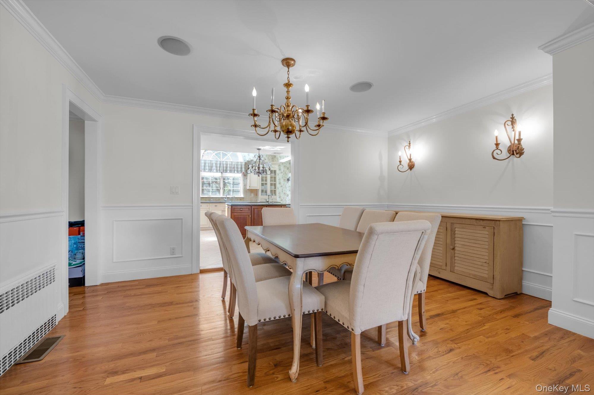 #4 photo, 111 Palmyra Avenue, מחוז נסאו Woodmere , NY 11598