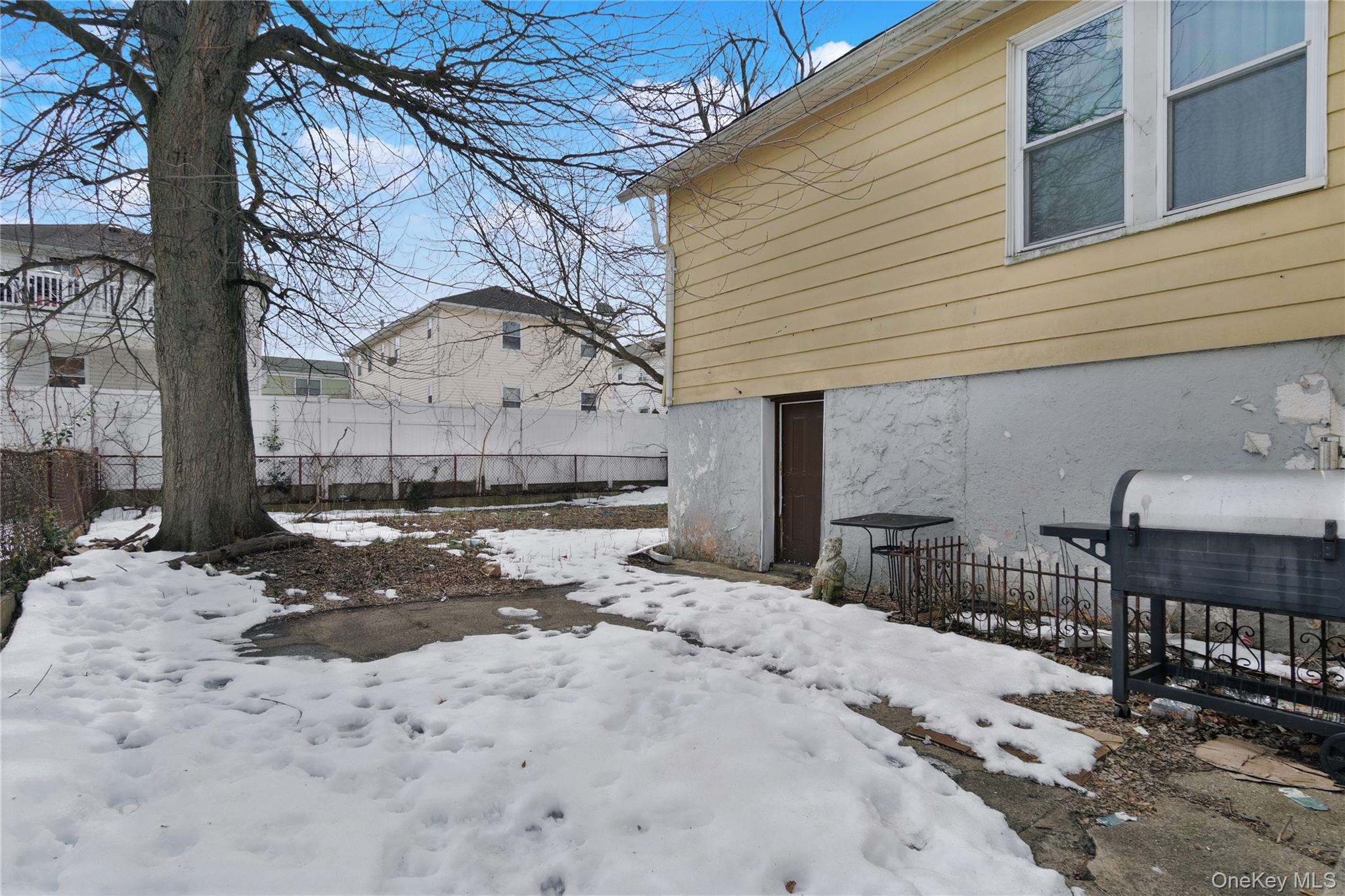 #9 photo, 6529 Bayfield Avenue, קווינס Arverne , NY 11692