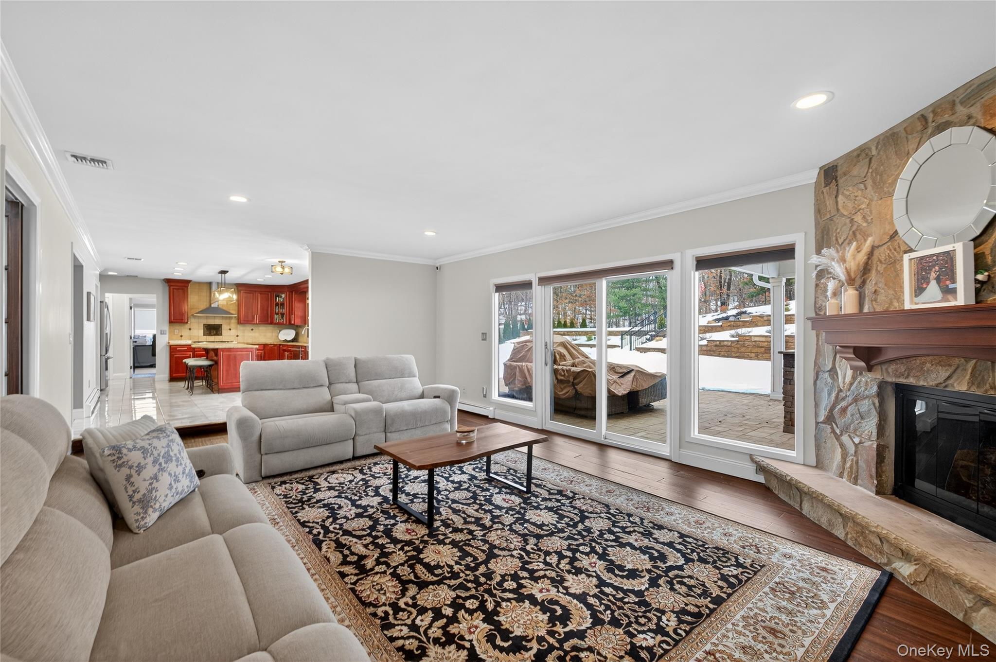 #14 photo, 53 Timber Ridge Drive, Commack , NY 11725