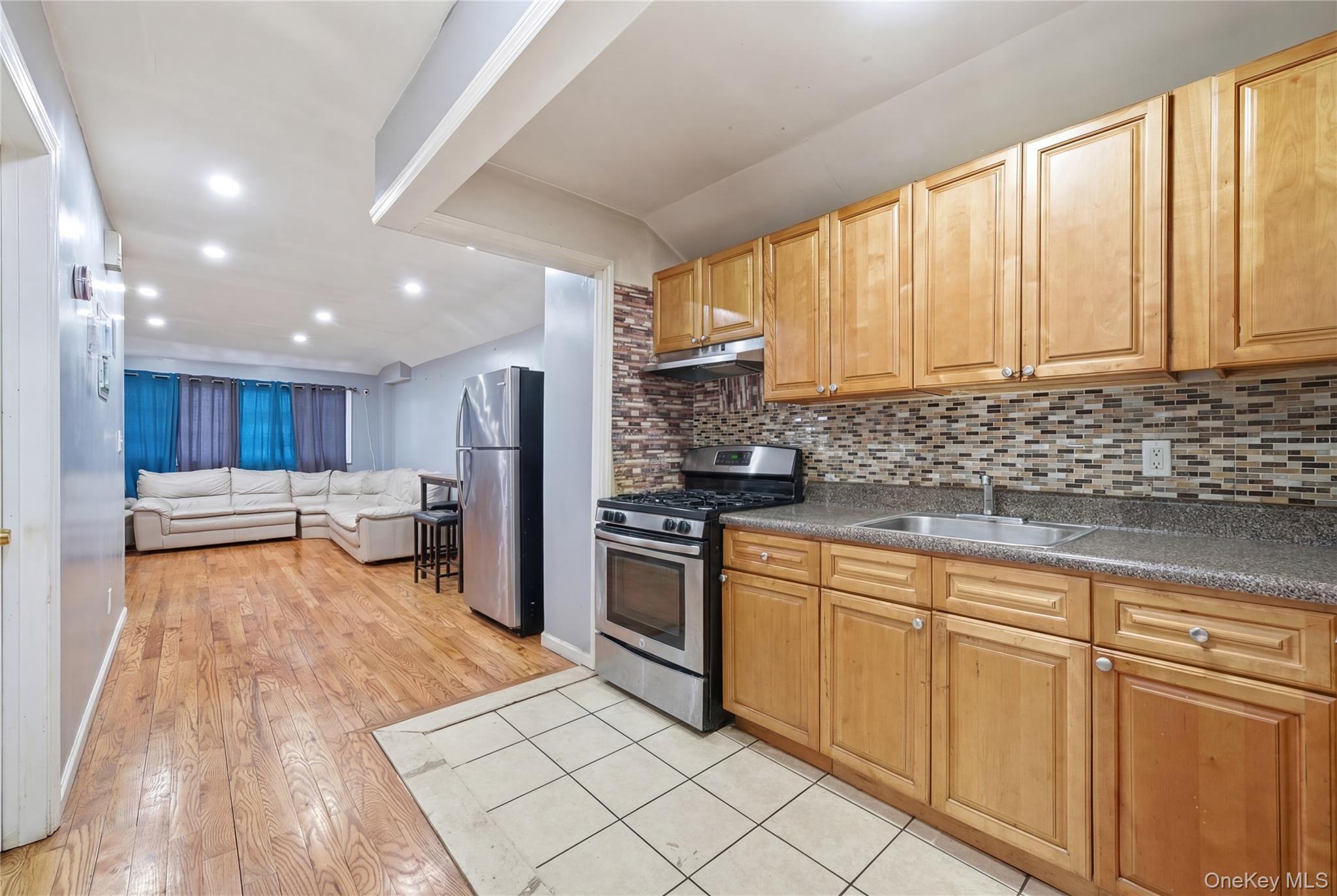 #14 photo, 14356 229th Street, 皇后区 Laurelton , NY 11413