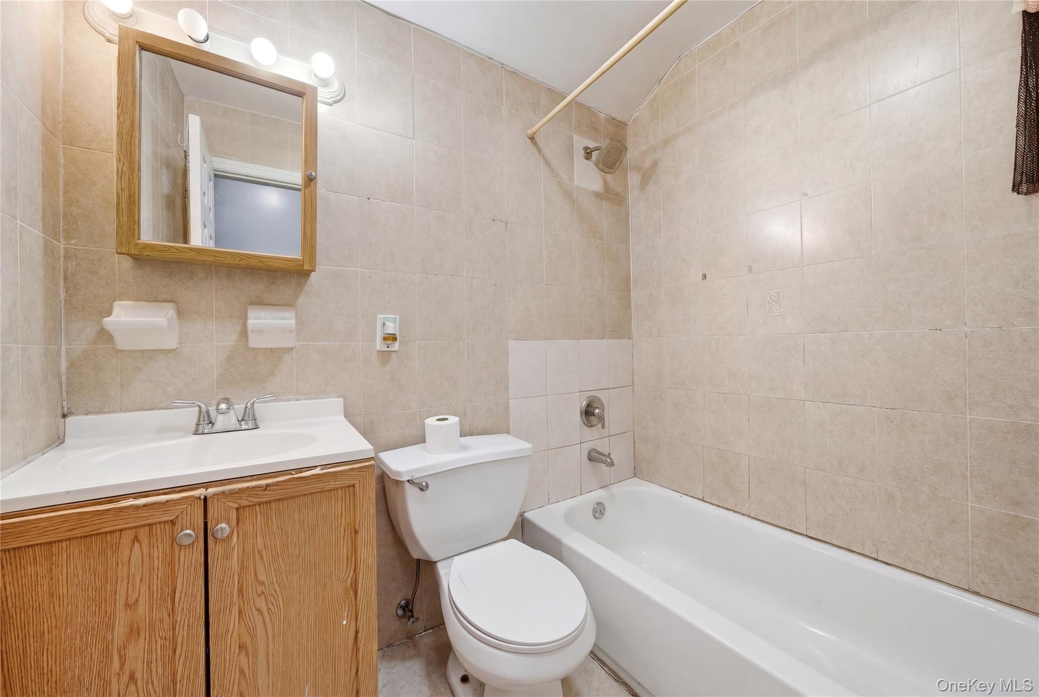 #20 photo, 14356 229th Street, 皇后区 Laurelton , NY 11413