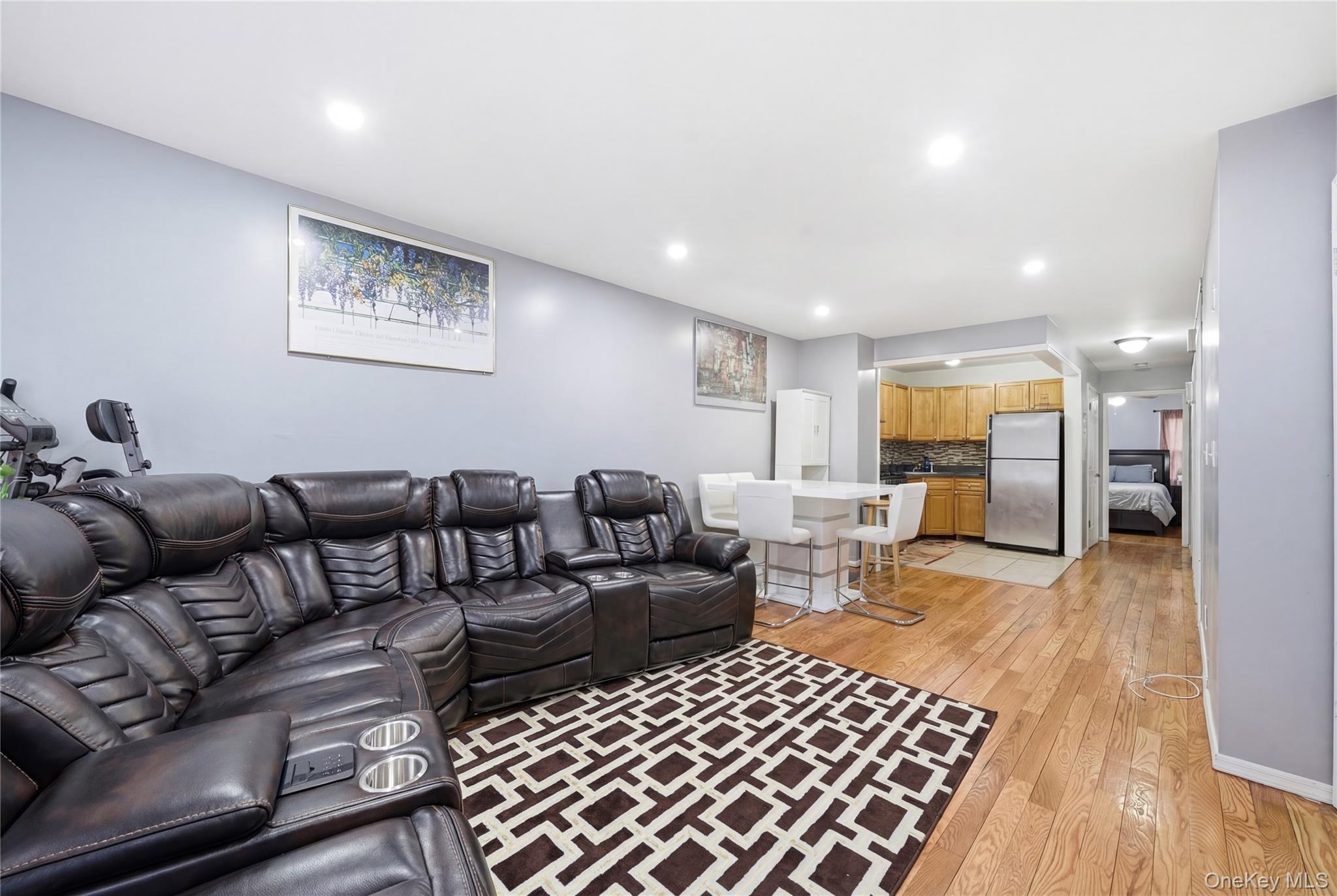 #3 photo, 14356 229th Street, 皇后区 Laurelton , NY 11413
