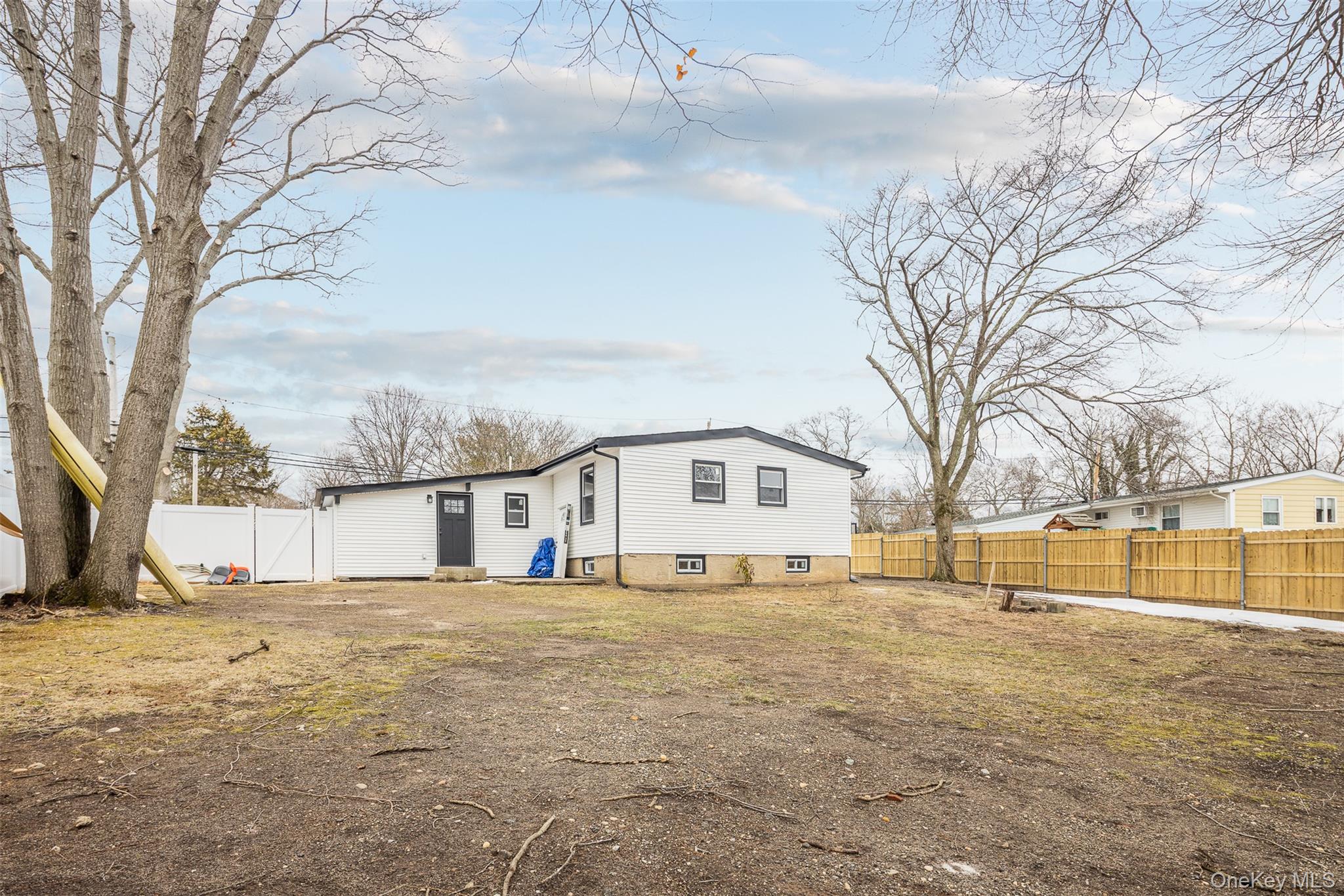 #18 photo, 78 Samuel Street, Ronkonkoma , NY 11779