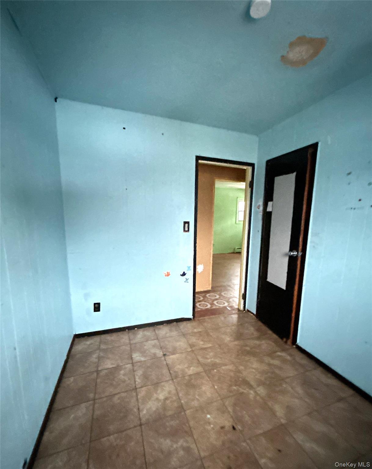 #7 photo, 1181 Ocean Avenue, सफ़ोक काउंटी Bay Shore , NY 11706